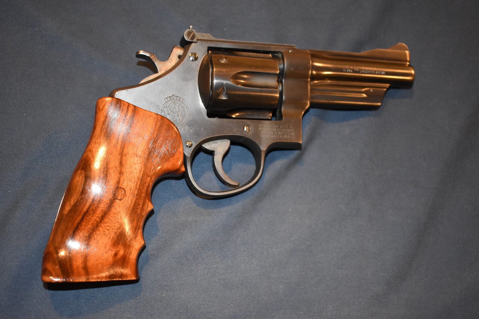 SMITH & WESSON N FRAME FUZZY FARRANT CUSTOM GRIPS SWNFF5 - Image 7