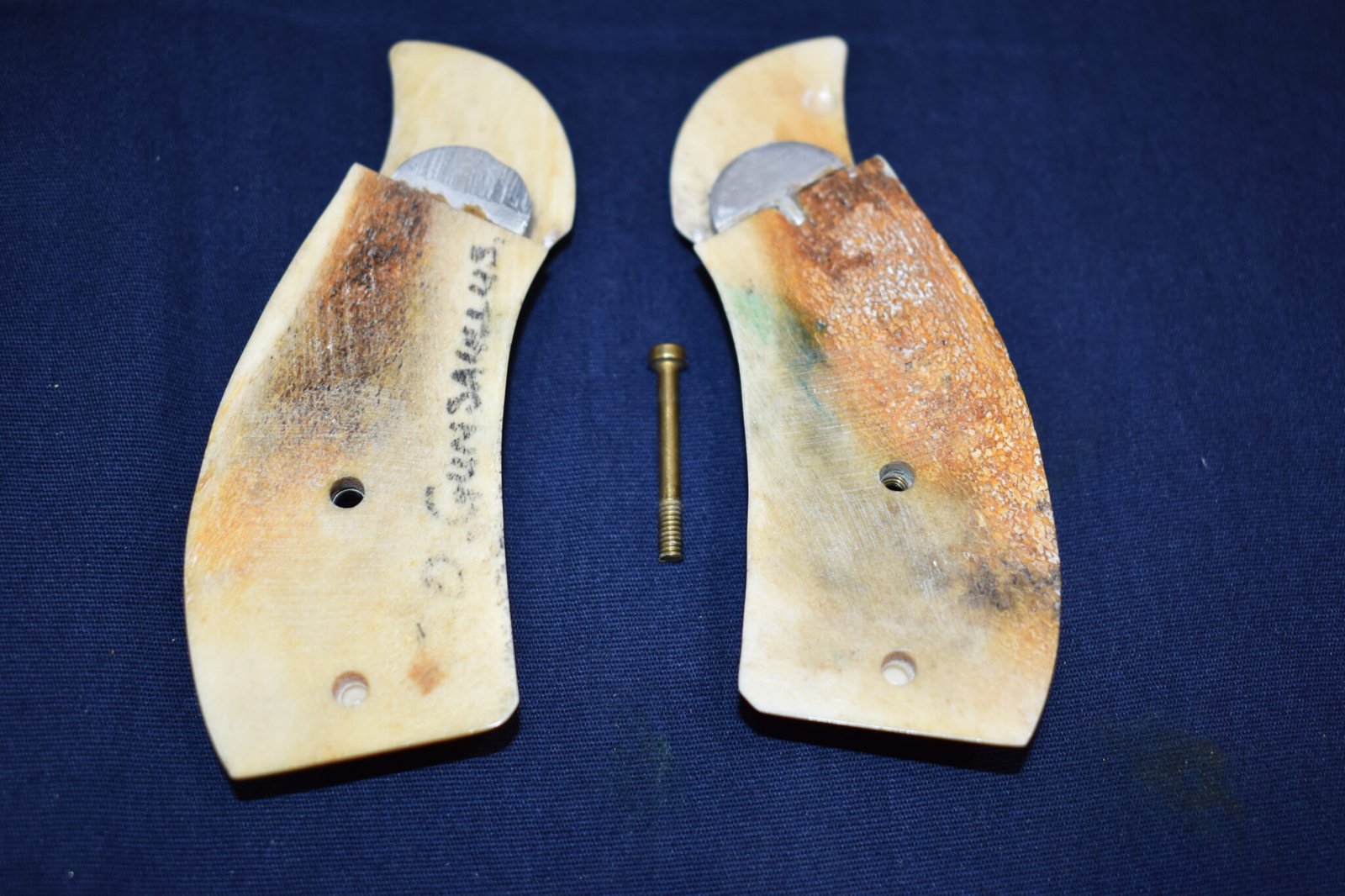 SMITH & WESSON K FRAME ROUND BUTT VINTAGE SAMBAR STAG KSRB19 - Image 3