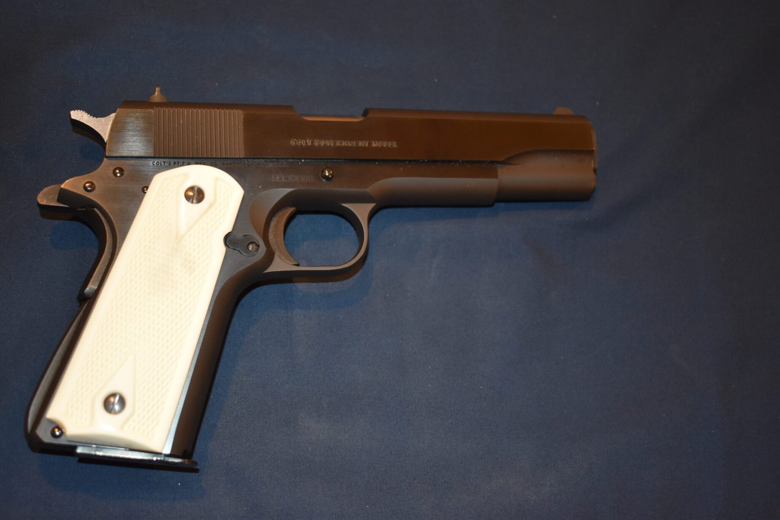 COLT 1911 CHECKERED BUFFALO BONE GRIPS 1911BB10 - Image 7