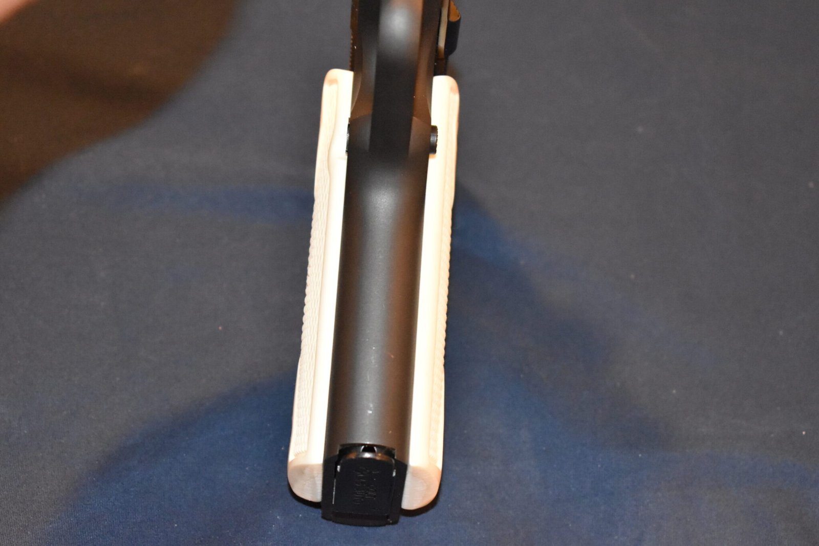 COLT 1911 CHECKERED BUFFALO BONE GRIPS 1911BB10 - Image 8