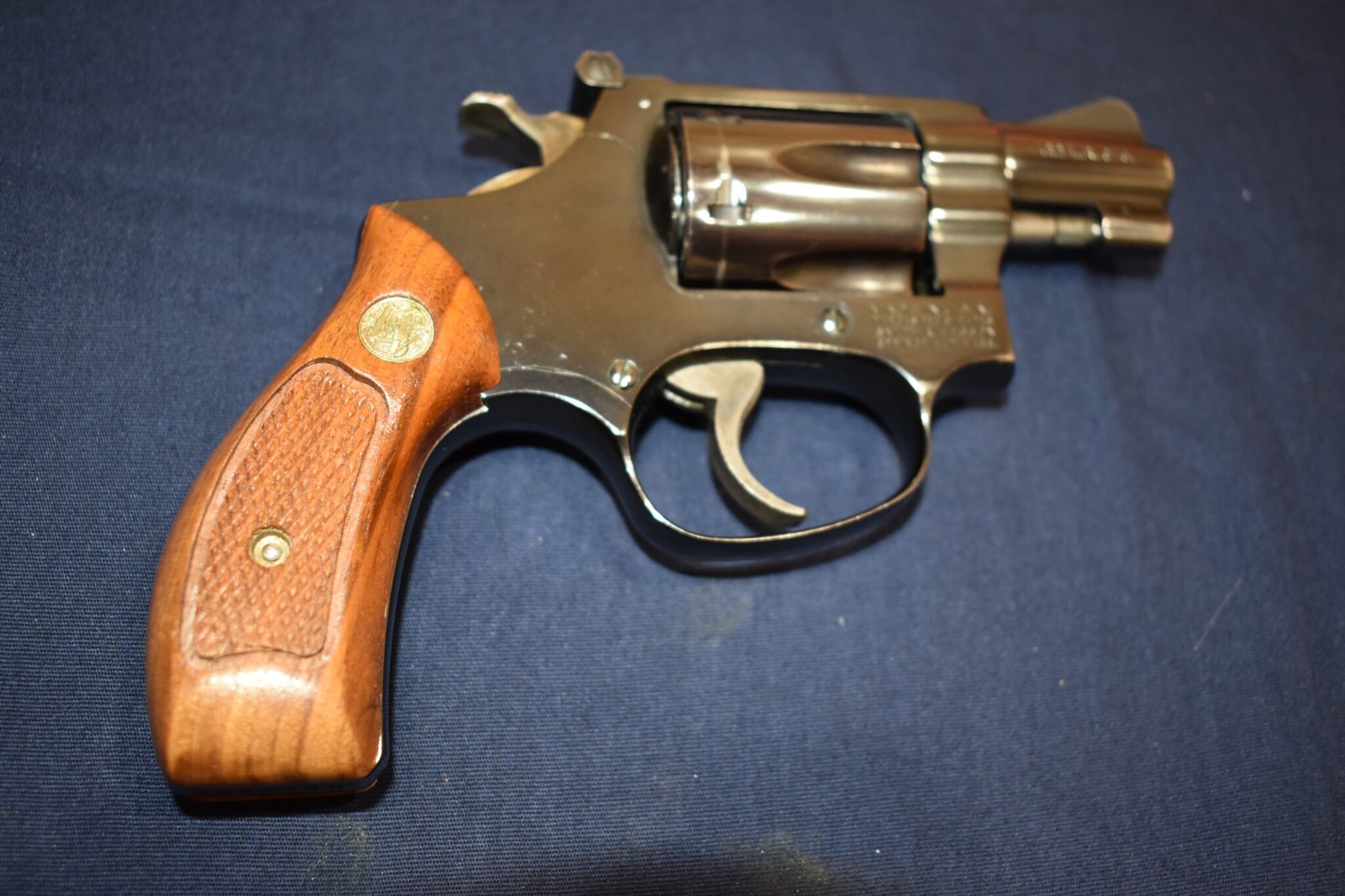 SMITH & WESSON J FRAME MAGNA GRIPS JRBM5 - Image 7