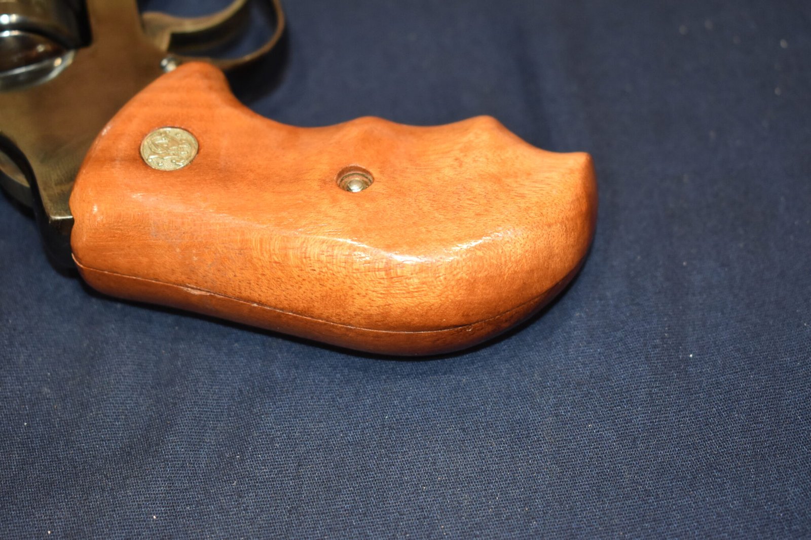 SMITH & WESSON J FRAME ROUND BUTT COMBAT GRIPS JC13 - Image 6