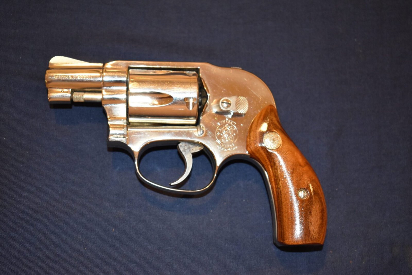 SMITH & WESSON J FRAME PRESENTATION GRIPS JPMRB5 - Image 4