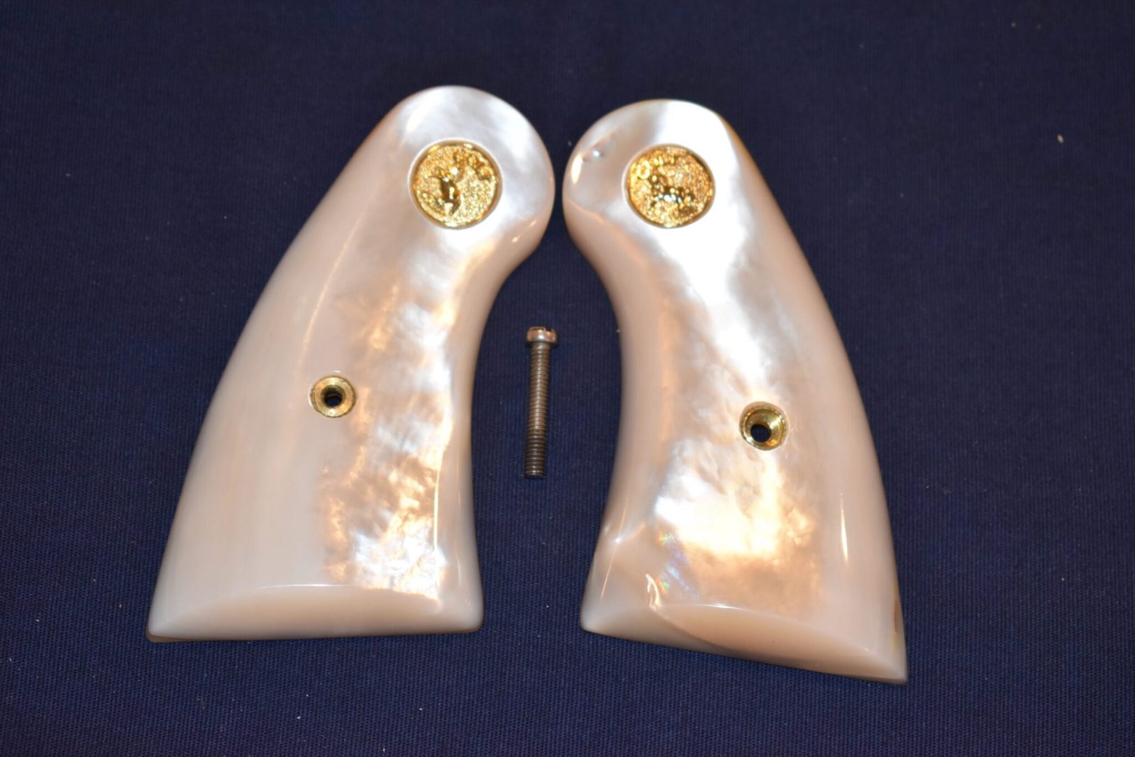 COLT I FRAME MOTHER OF PEARL GRIPS FOR A COLT PYTHON & OFFICER’S MODEL MATCH PMOP5