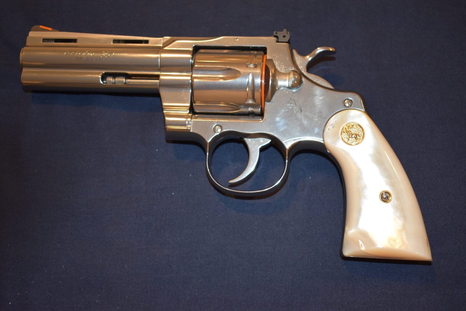 COLT I FRAME MOTHER OF PEARL GRIPS FOR A COLT PYTHON & OFFICER’S MODEL MATCH PMOP5 - Image 4