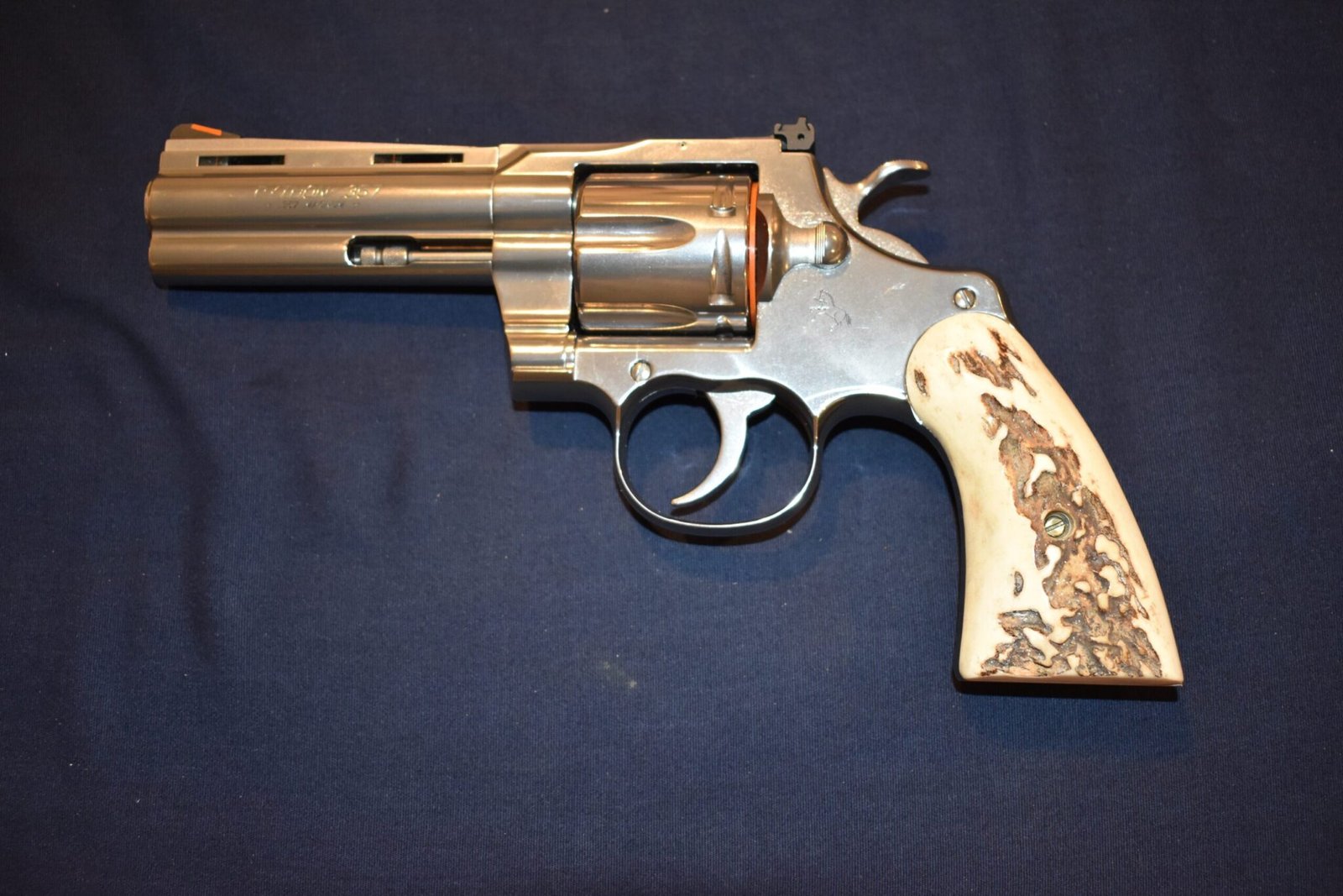 COLT PYTHON / OFFICER'S MODEL MATCH VINTAGE SAMBAR STAG GRIPS CPSS19 - Image 4