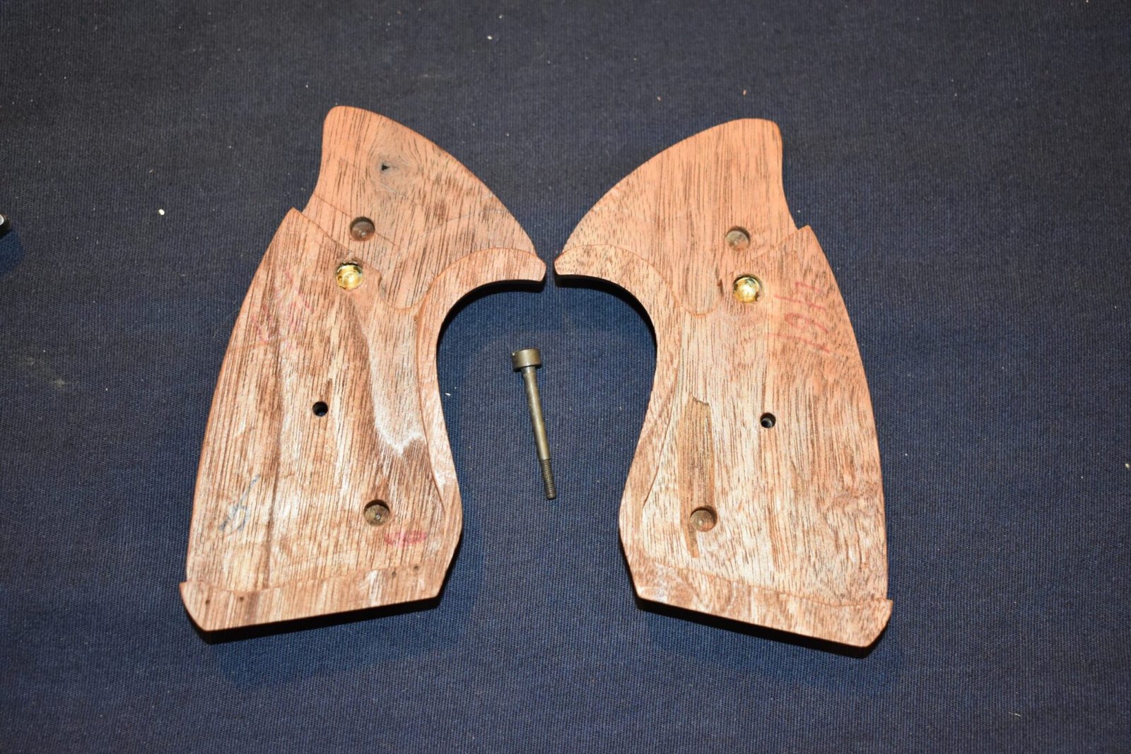 COLT TROOPER MK III FACTORY TARGET GRIPS TMK3-5 - Image 3