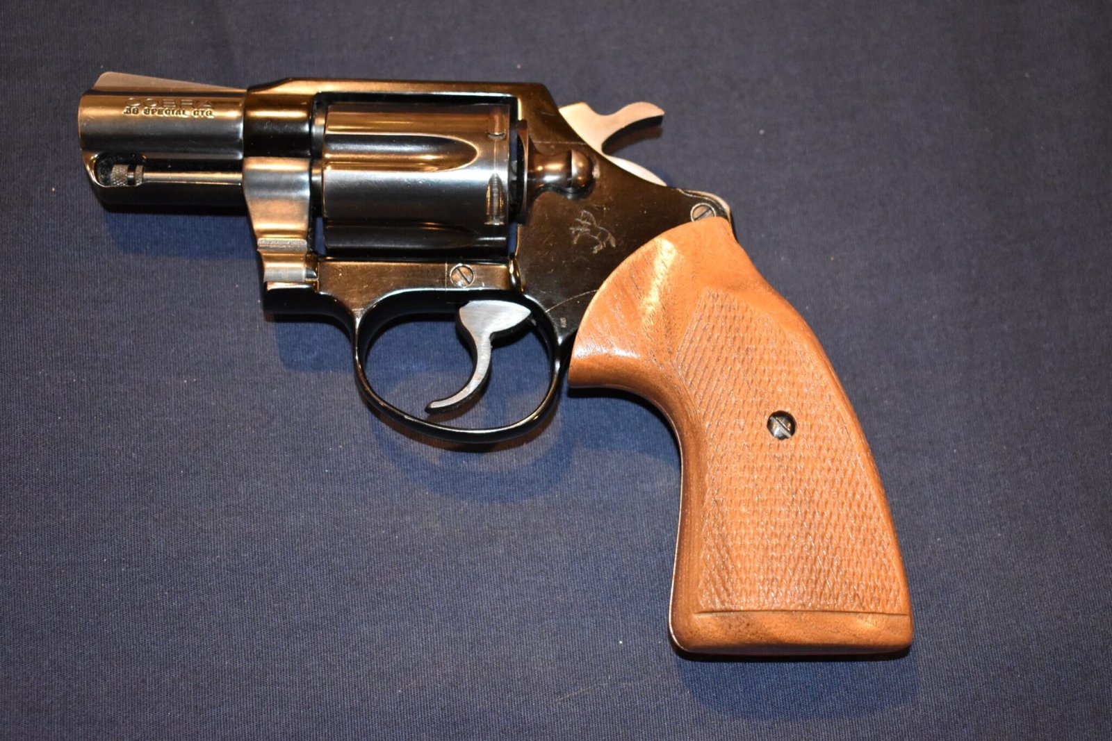 COLT VIPER / DETECTIVE FACTORY GRIP CVFW1 - Image 4