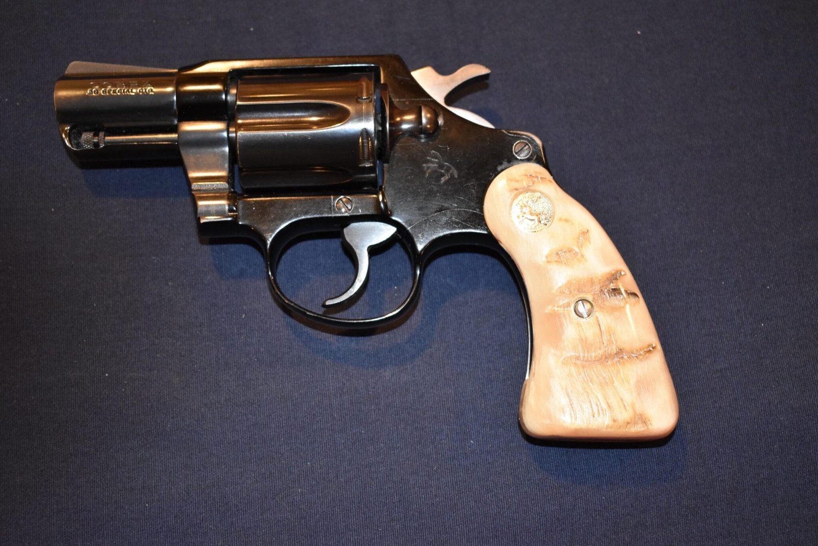 COLT DETECTIVE / DIAMONDBACK RAMS HORN GRIPS CDRH1 - Image 4