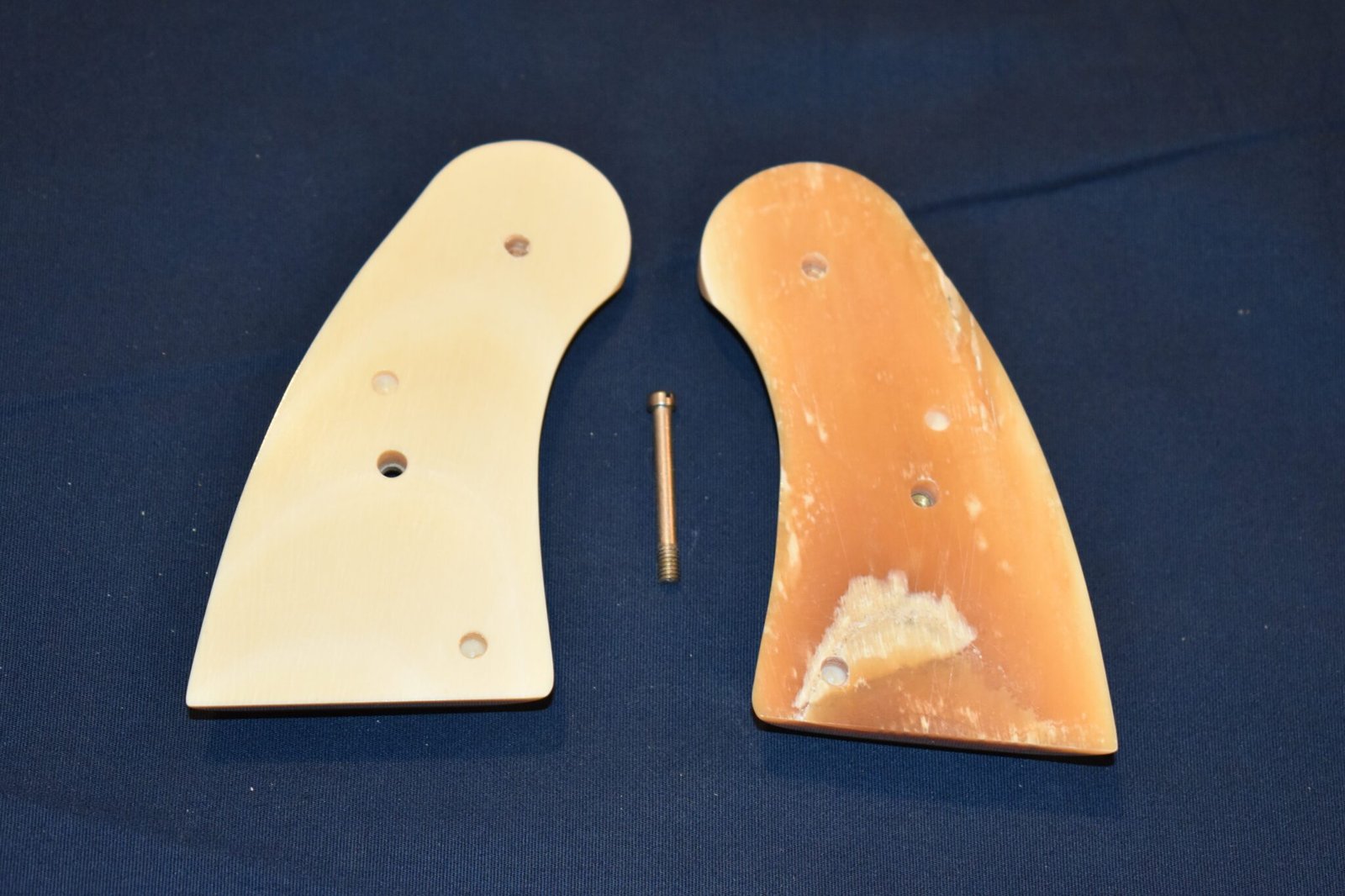 COLT PYTHON / OFFICER'S MODEL MATCH MAMMOTH IVORY GRIPS PMI4 - Image 3