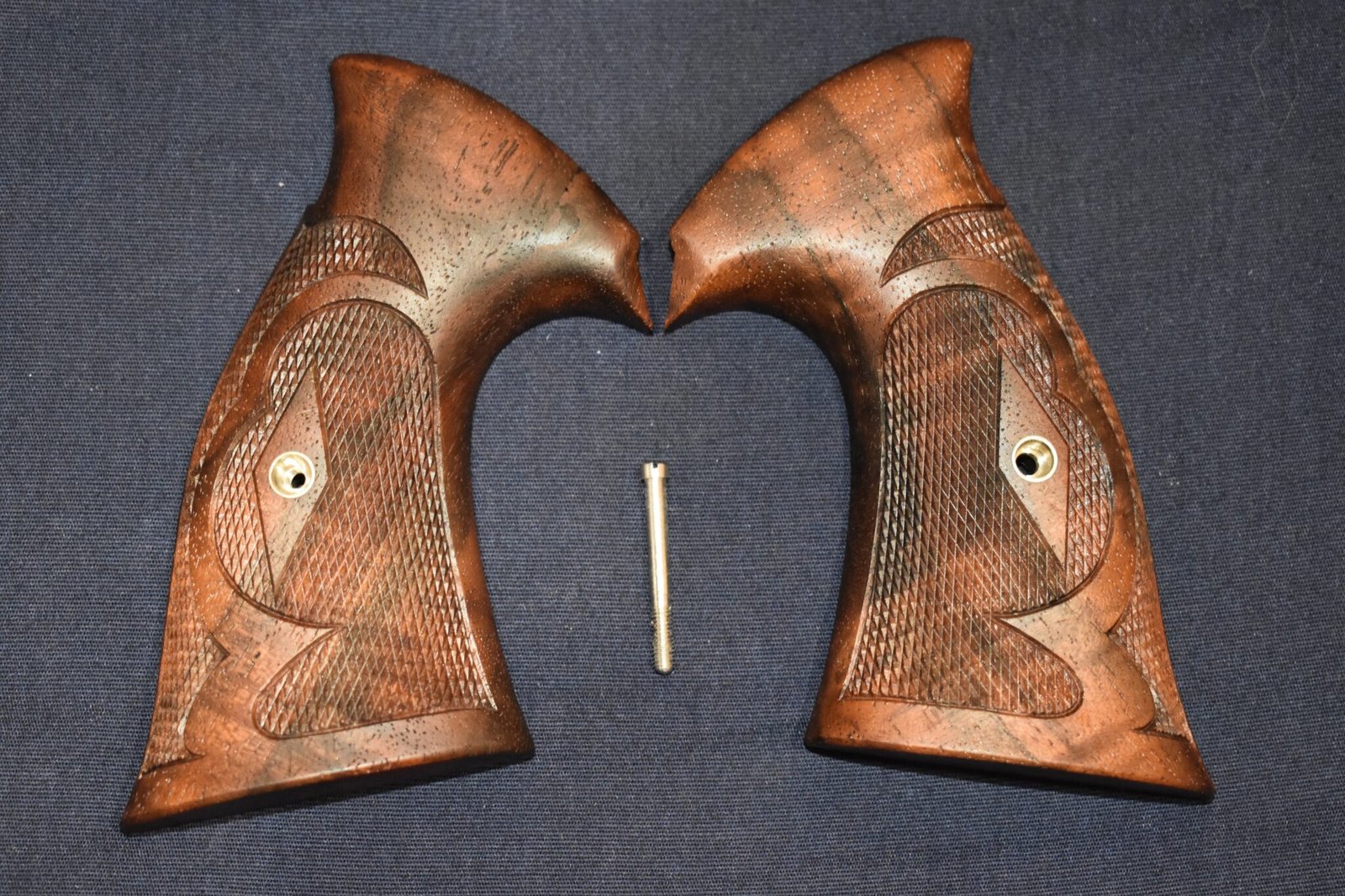 KEITH BROWN CUSTOM SMITH & WESSON K FRAME PRE WAR ROPER GRIPS KBKR14