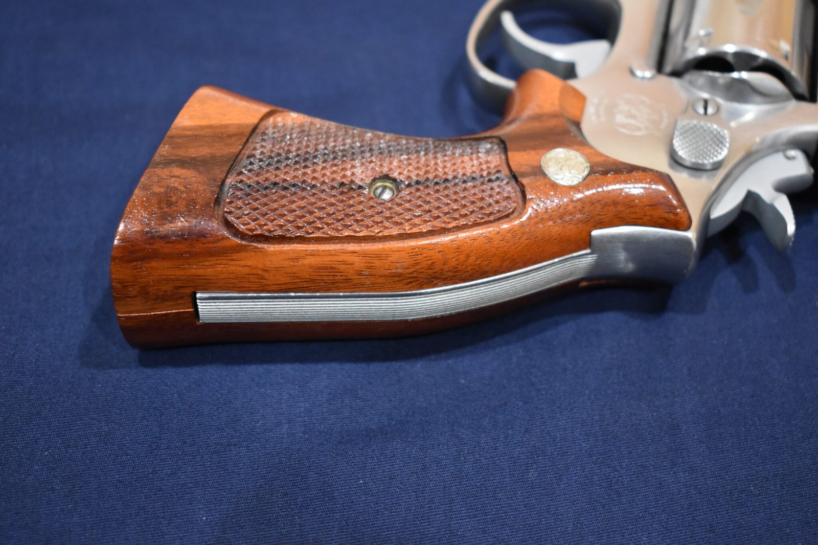 SMITH & WESSON FACTORY K FRAME TARGET GRIPS KCT27 - Image 4