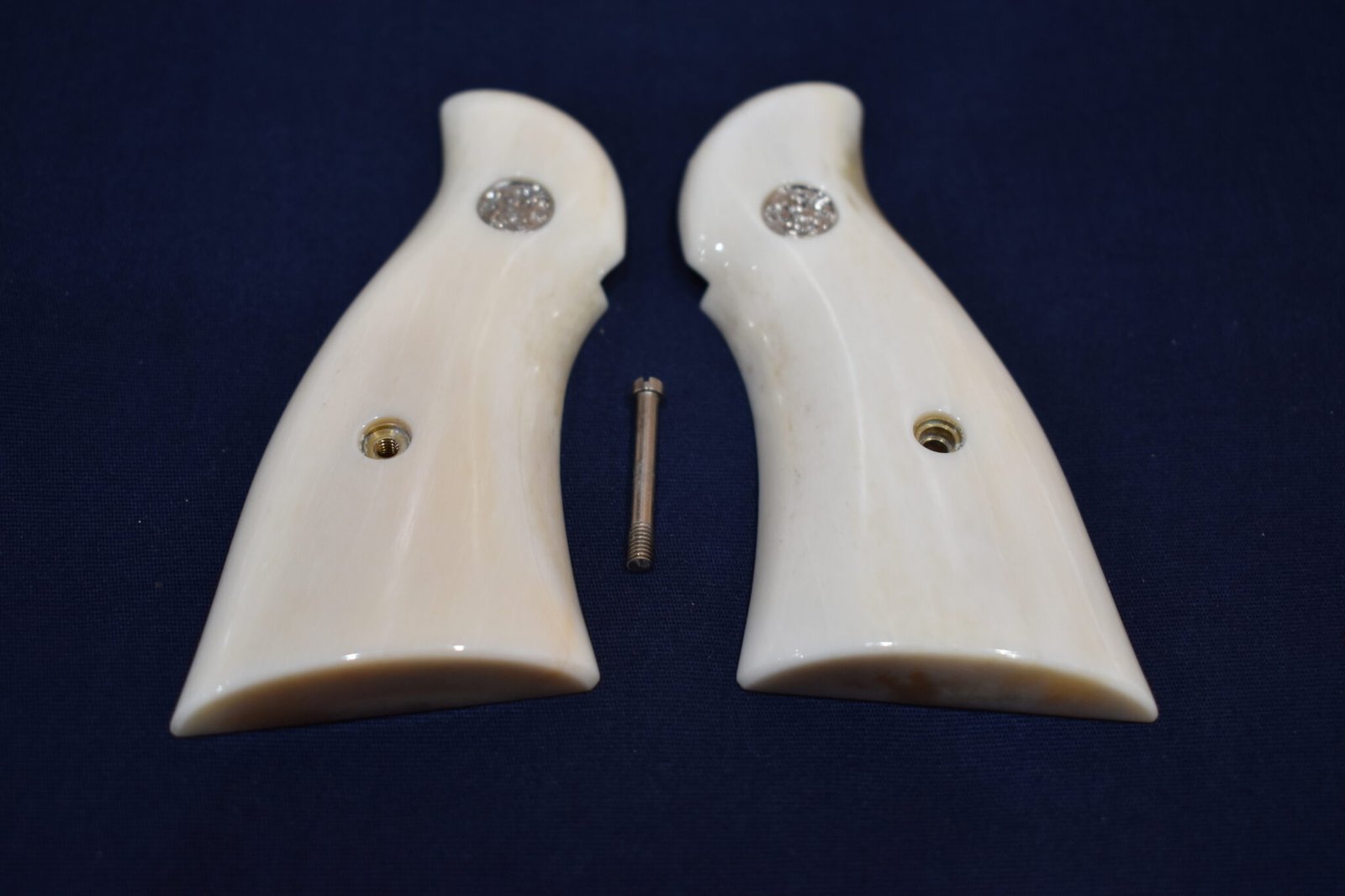 SMITH & WESSON N FRAME PREMIUM GRADE GIRAFFE BONE GRIPS SWNGB13 - Image 2
