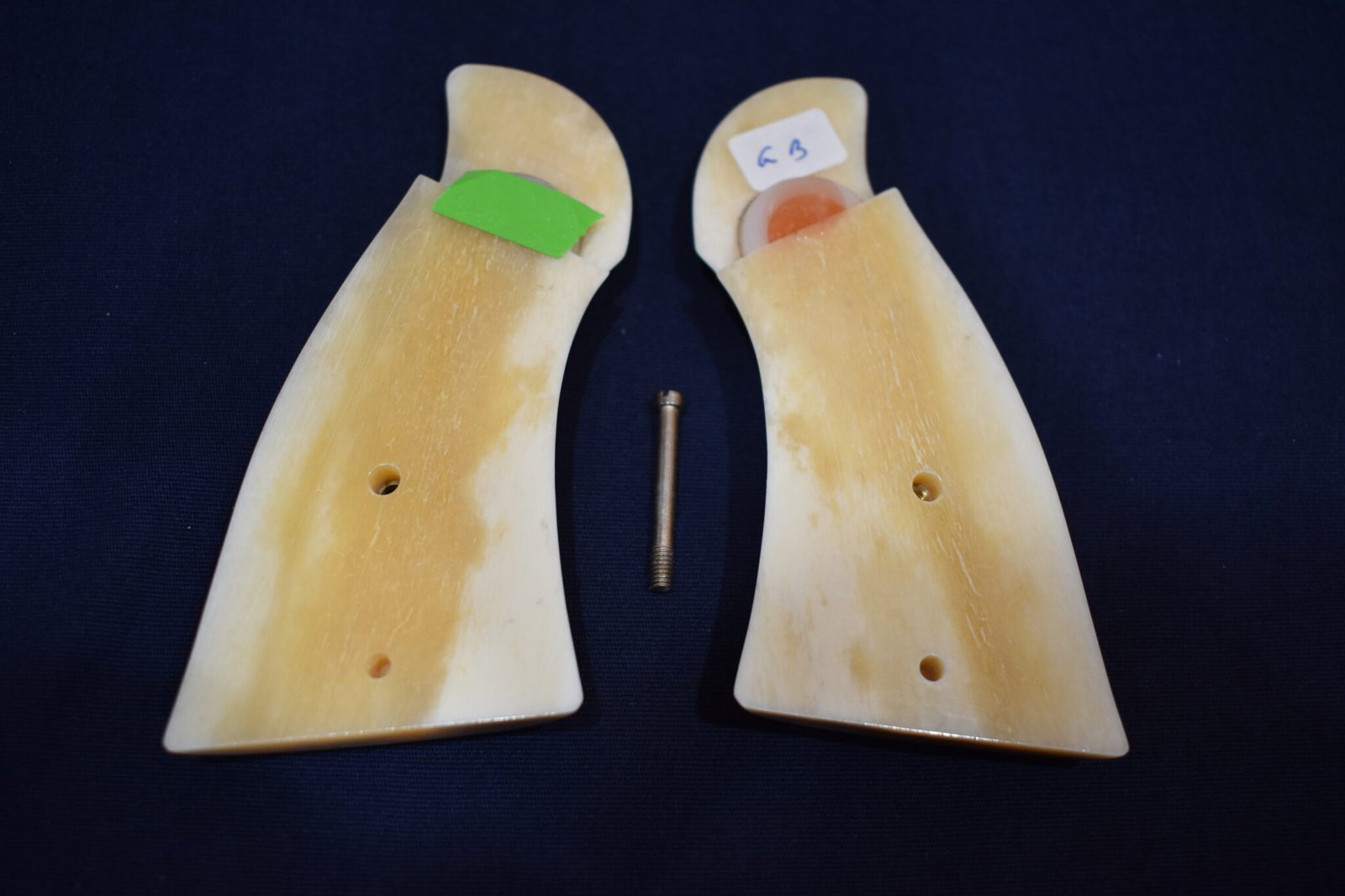 SMITH & WESSON N FRAME PREMIUM GRADE GIRAFFE BONE GRIPS SWNGB13 - Image 3