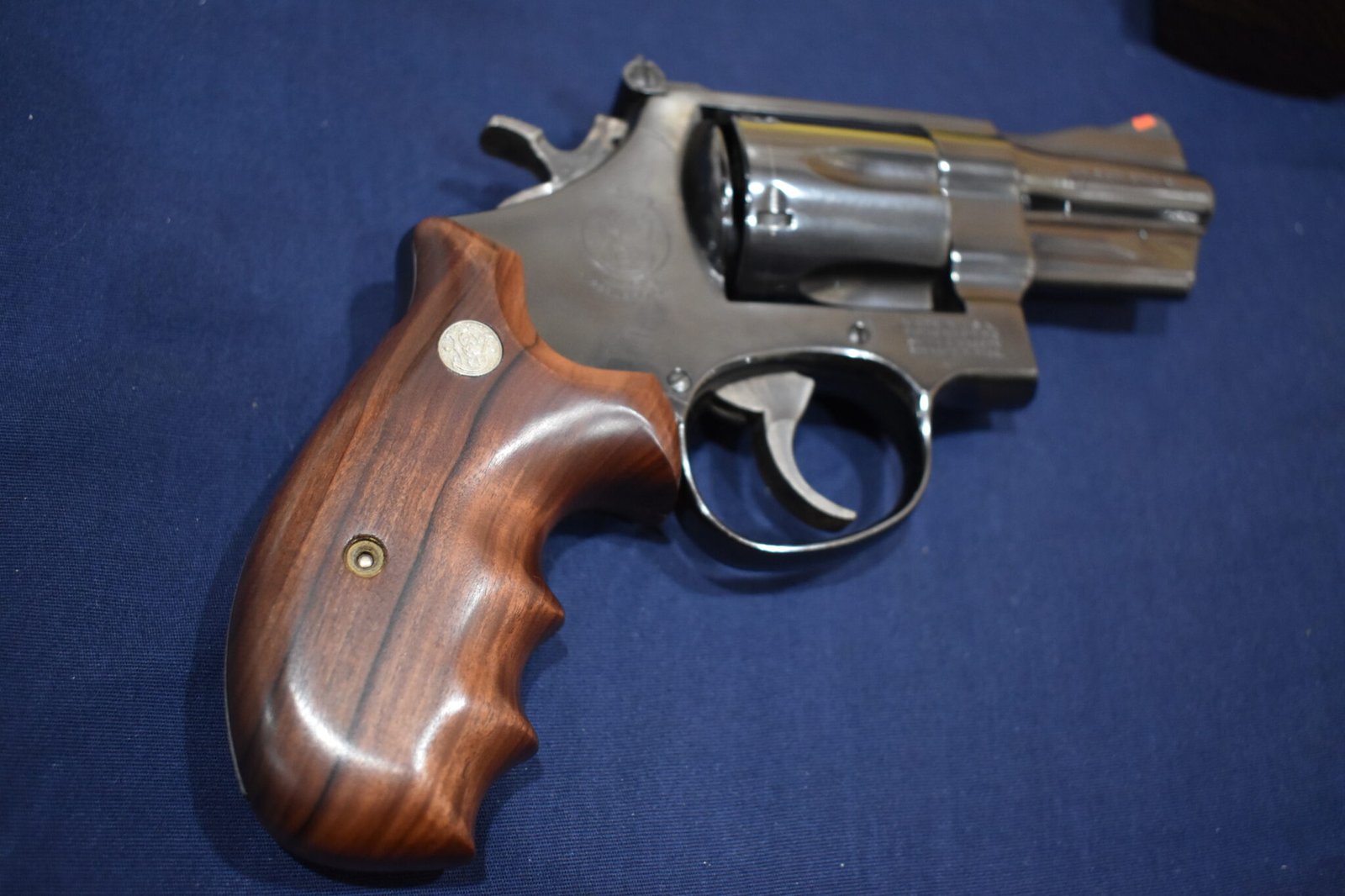 SMITH & WESSON N FRAME ROUND BUTT COMBAT GRIPS SWNRBC6 - Image 7