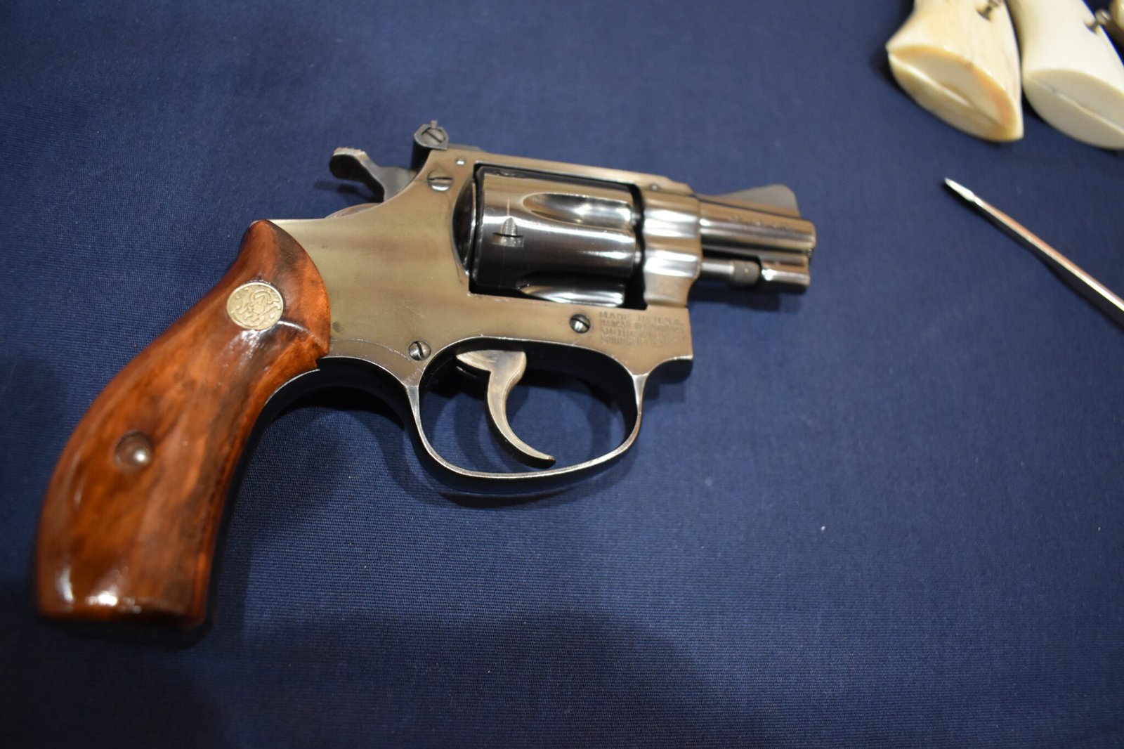 SMITH & WESSON J FRAME PRESENTATION GRIPS JPMRB8 - Image 7