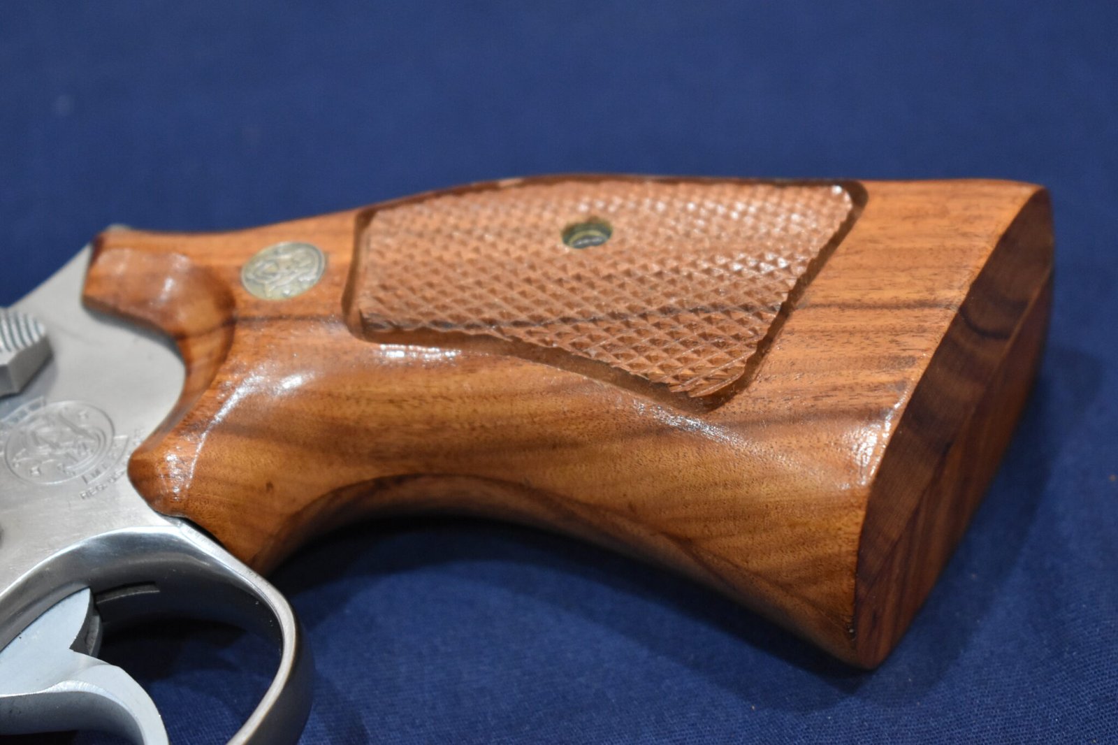 SMITH & WESSON FACTORY K FRAME TARGET GRIPS KCT29 - Image 12