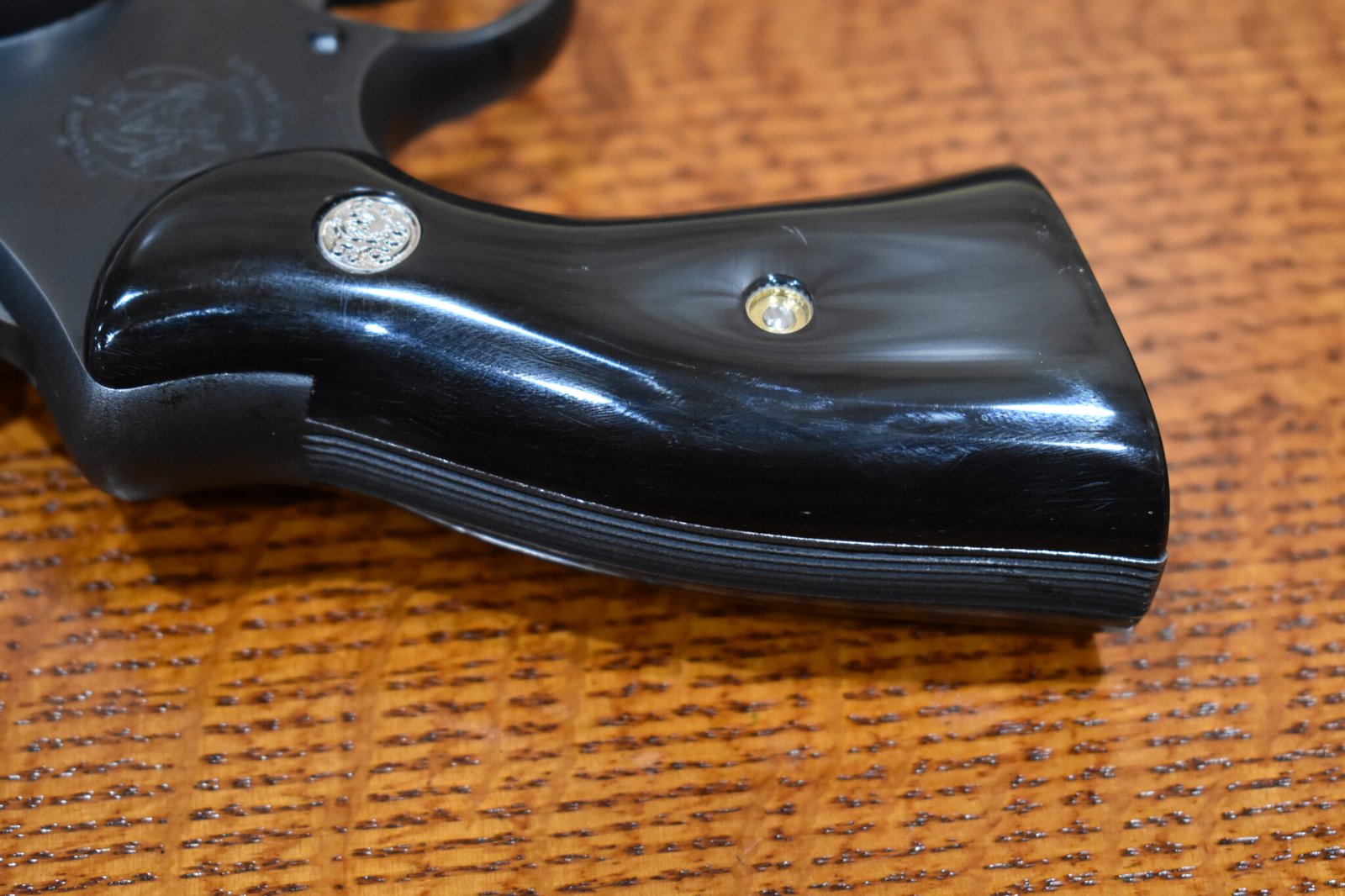 SMITH & WESSON N FRAME PREMIER GRADE BUFFALO HORN GRIPS SWNBH2 - Image 6