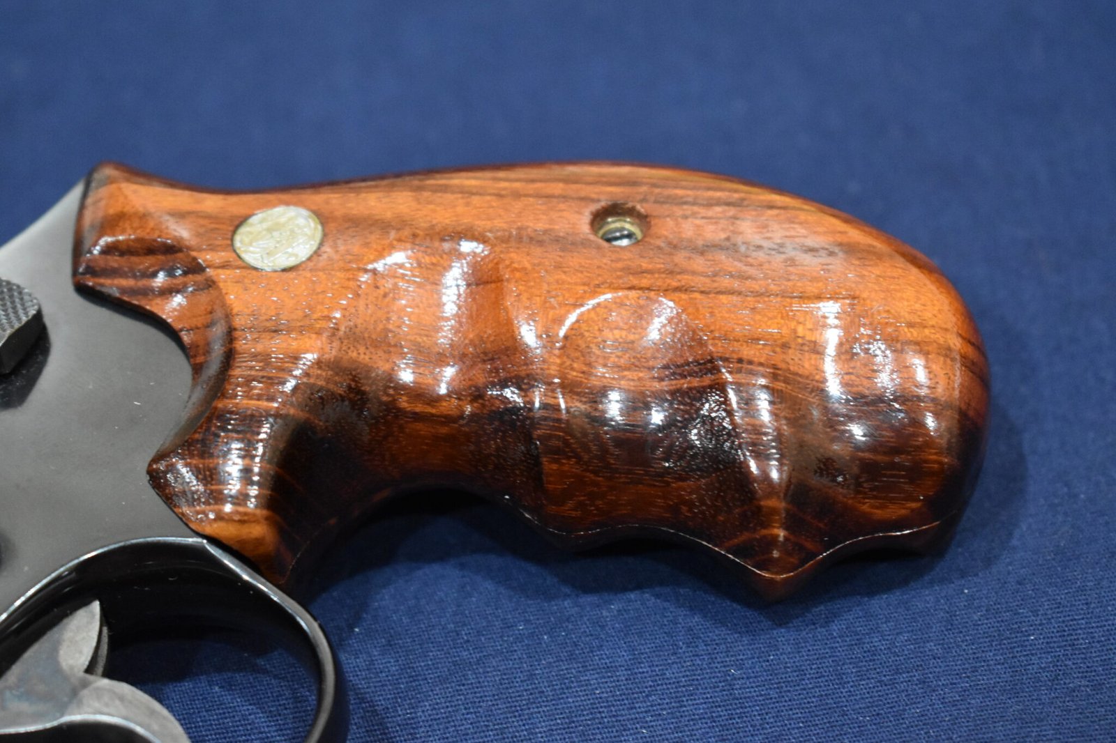 SMITH & WESSON N FRAME SQUARE BUTT COMBAT GRIPS SWNRBC8 - Image 12