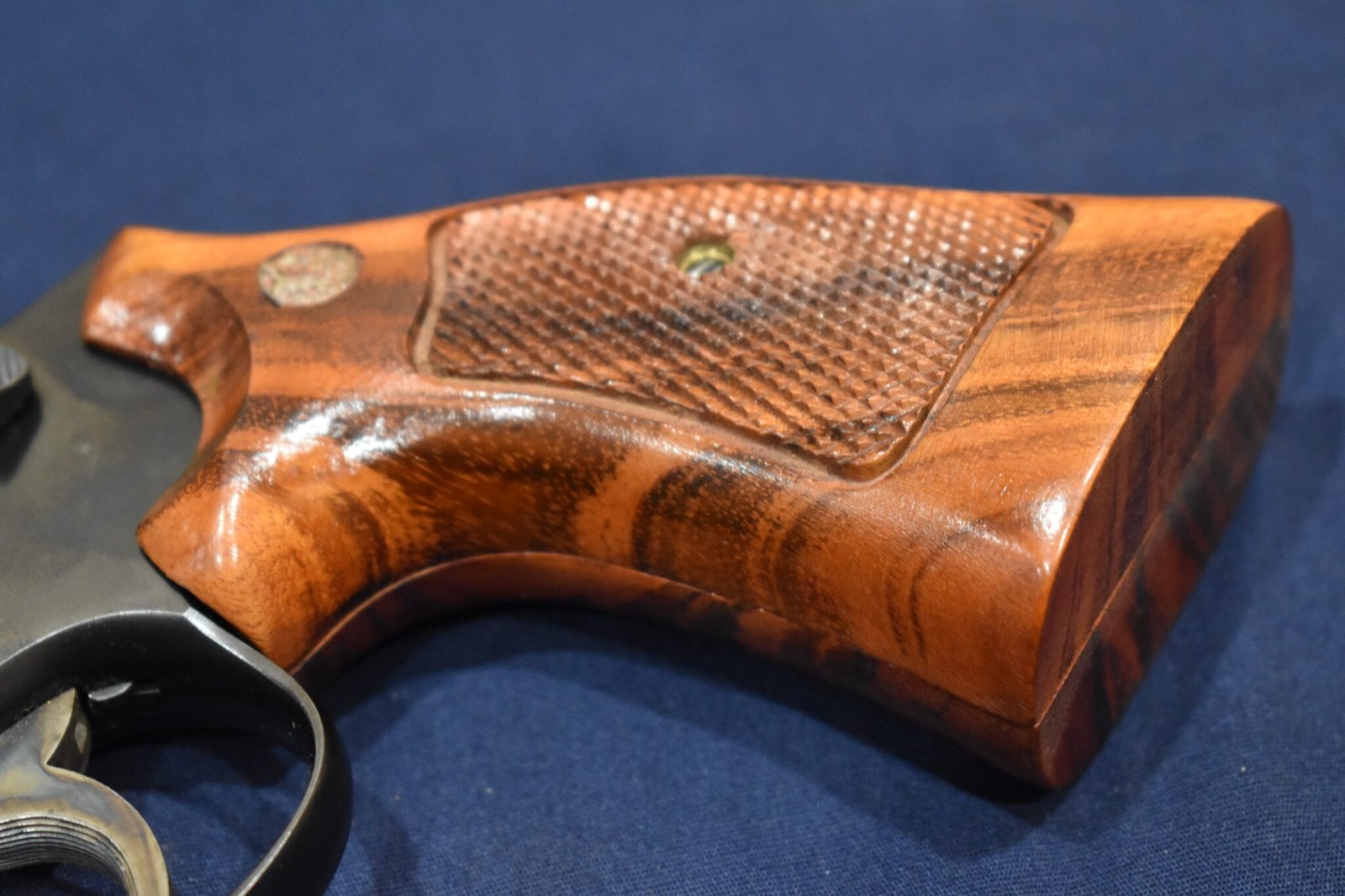 SMITH & WESSON FACTORY K FRAME TARGET GRIPS KCT22 - Image 12