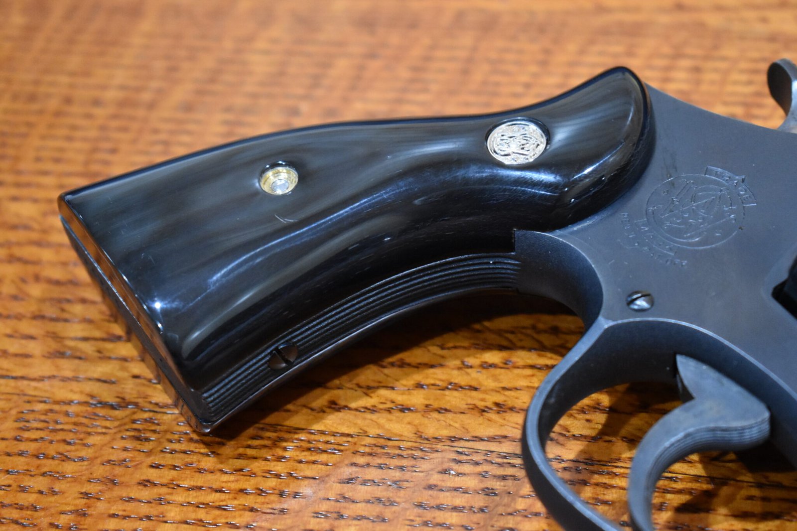 SMITH & WESSON N FRAME PREMIER GRADE BUFFALO HORN GRIPS SWNBH2 - Image 5