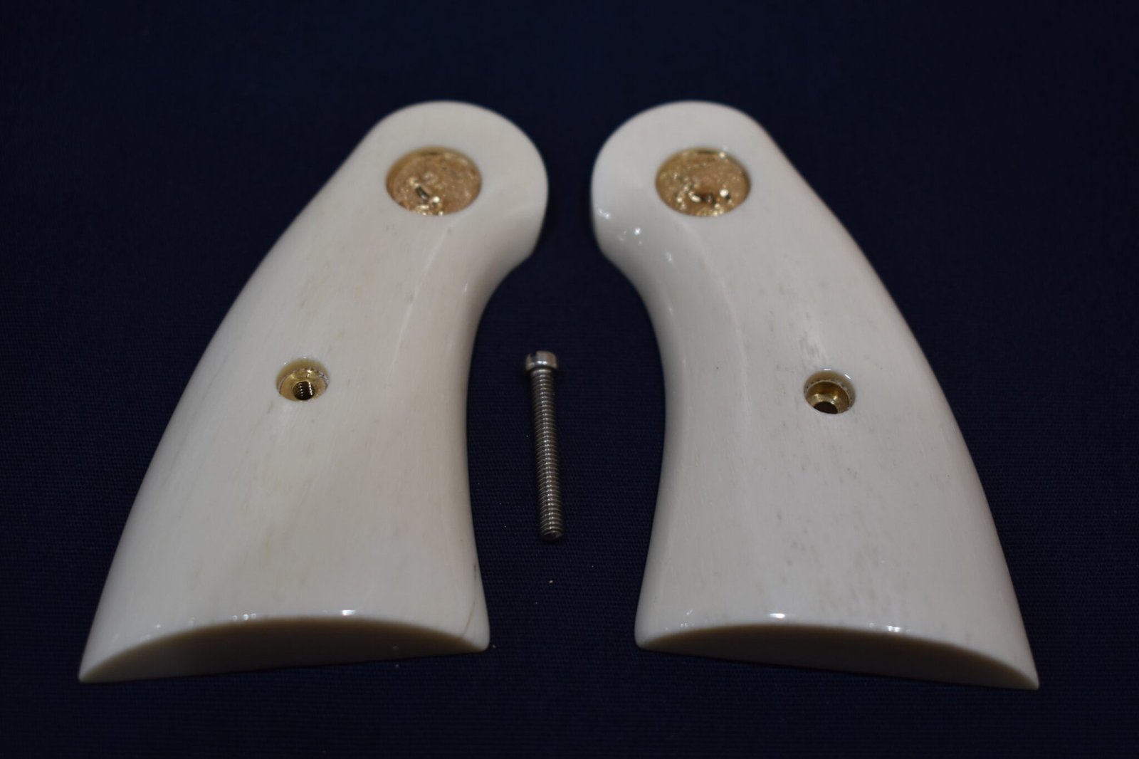 COLT PYTHON PREMIUM GRADE GIRAFFE BONE GRIPS CPGB17 - Image 2