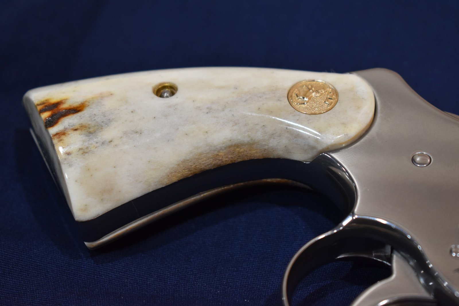 COLT PYTHON SAMBAR STAG GRIPS CPSS31 - Image 11