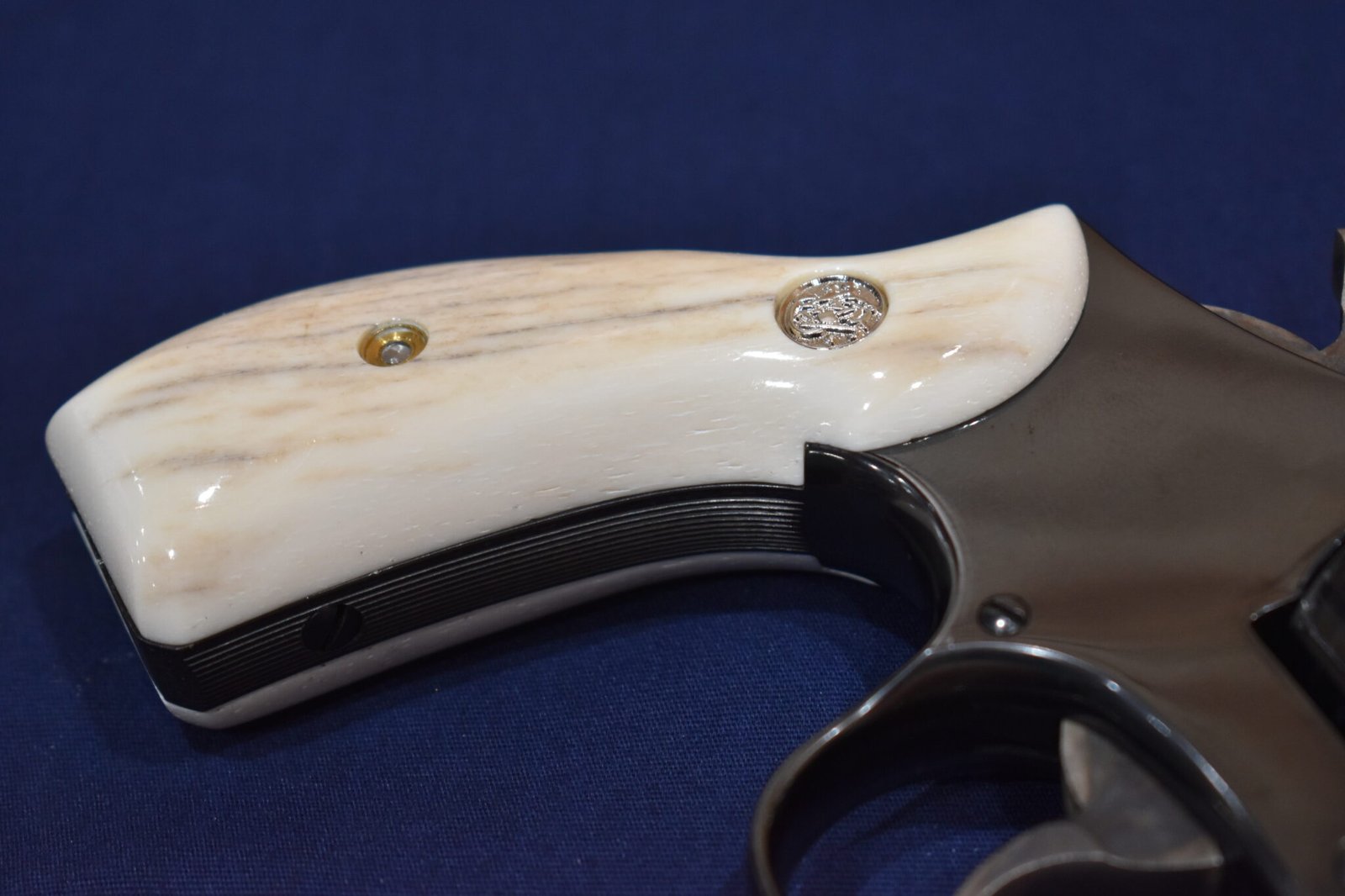 SMITH & WESSON K OR L FRAME ROUND BUTT GIRAFFE BONE GRIPS KRBGB12 - Image 11
