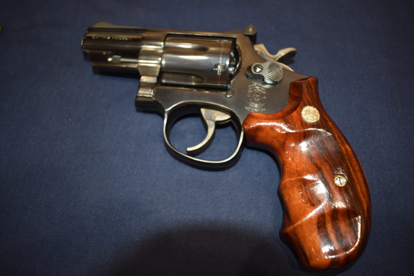 SMITH & WESSON K FRAME FACTORY ROUND BUTT COMBAT GRIPS KRBC8 - Image 4