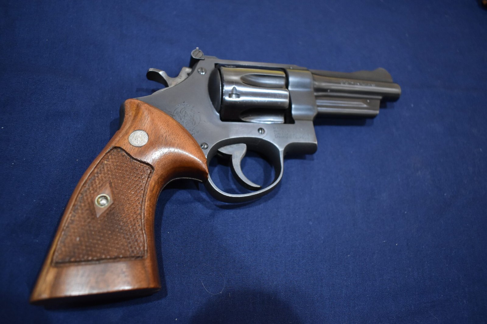 SMITH & WESSON N FRAME DIAMOND TARGET GRIPS NDT6 - Image 7