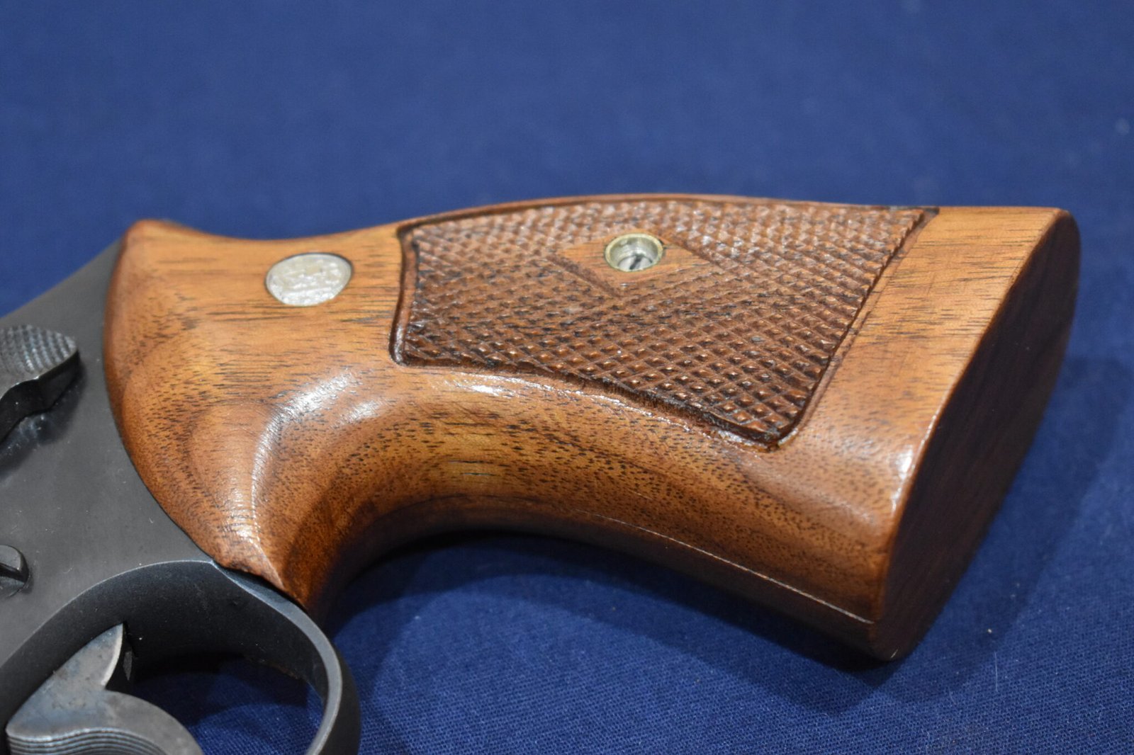 SMITH & WESSON N FRAME DIAMOND TARGET GRIPS NDT6 - Image 12