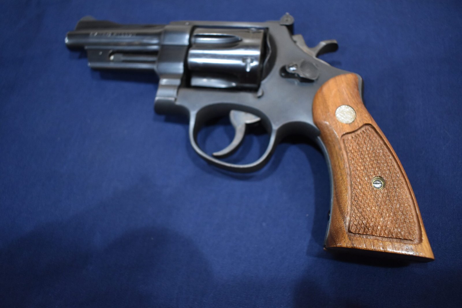 SMITH & WESSON N FRAME MAGNA GRIPS SWNM13 - Image 4