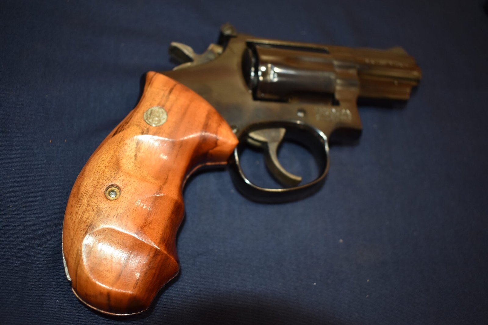 SMITH & WESSON K FRAME FACTORY ROUND BUTT COMBAT GRIPS KRBC9 - Image 7