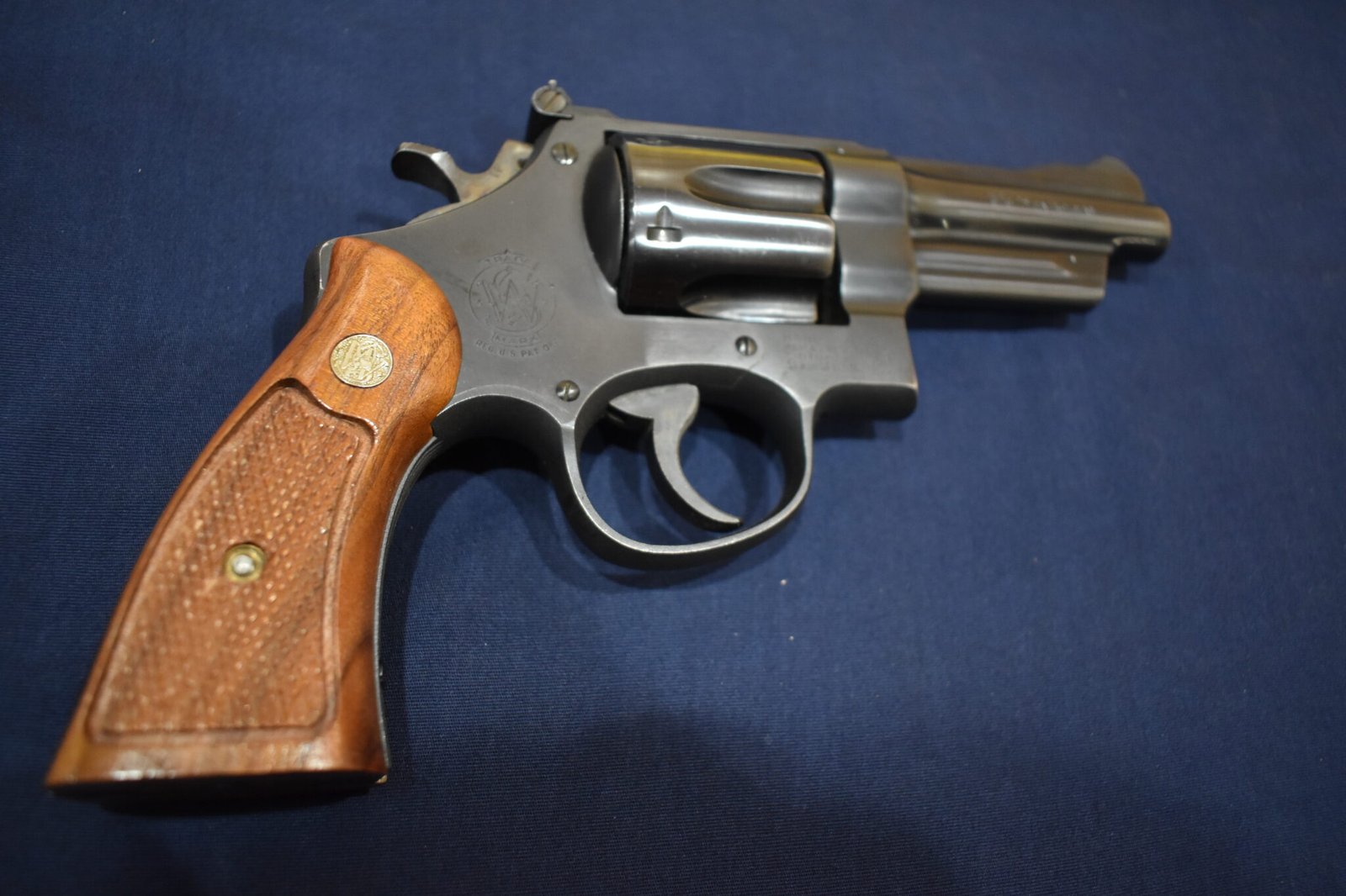 SMITH & WESSON N FRAME MAGNA GRIPS SWNM13 - Image 7