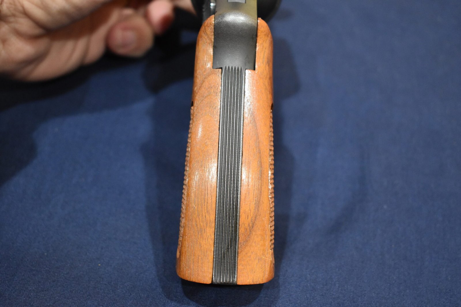 SMITH & WESSON N FRAME MAGNA GRIPS SWNM13 - Image 10