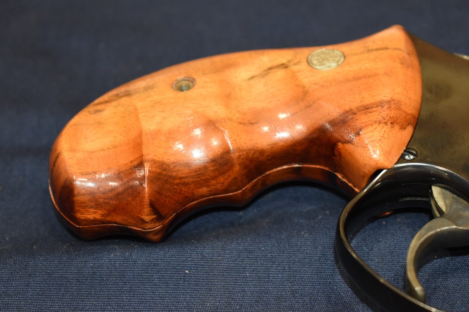 SMITH & WESSON K FRAME FACTORY ROUND BUTT COMBAT GRIPS KRBC9 - Image 11