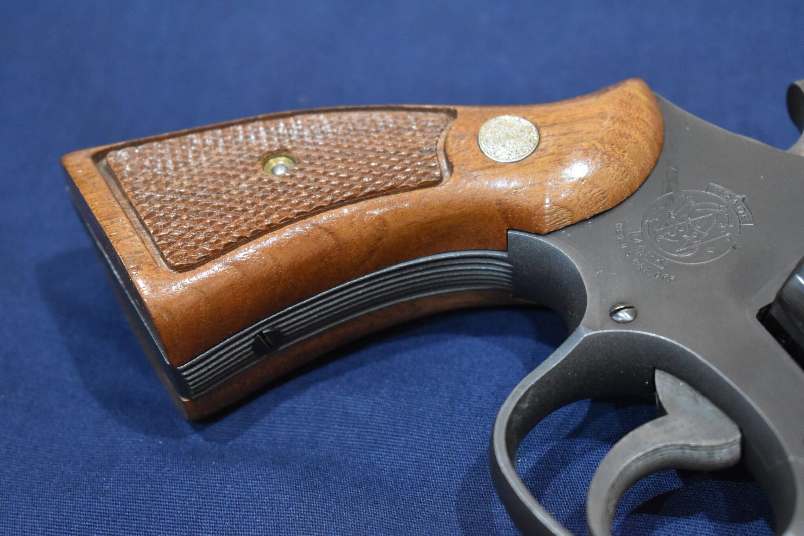 SMITH & WESSON N FRAME MAGNA GRIPS SWNM14 - Image 11