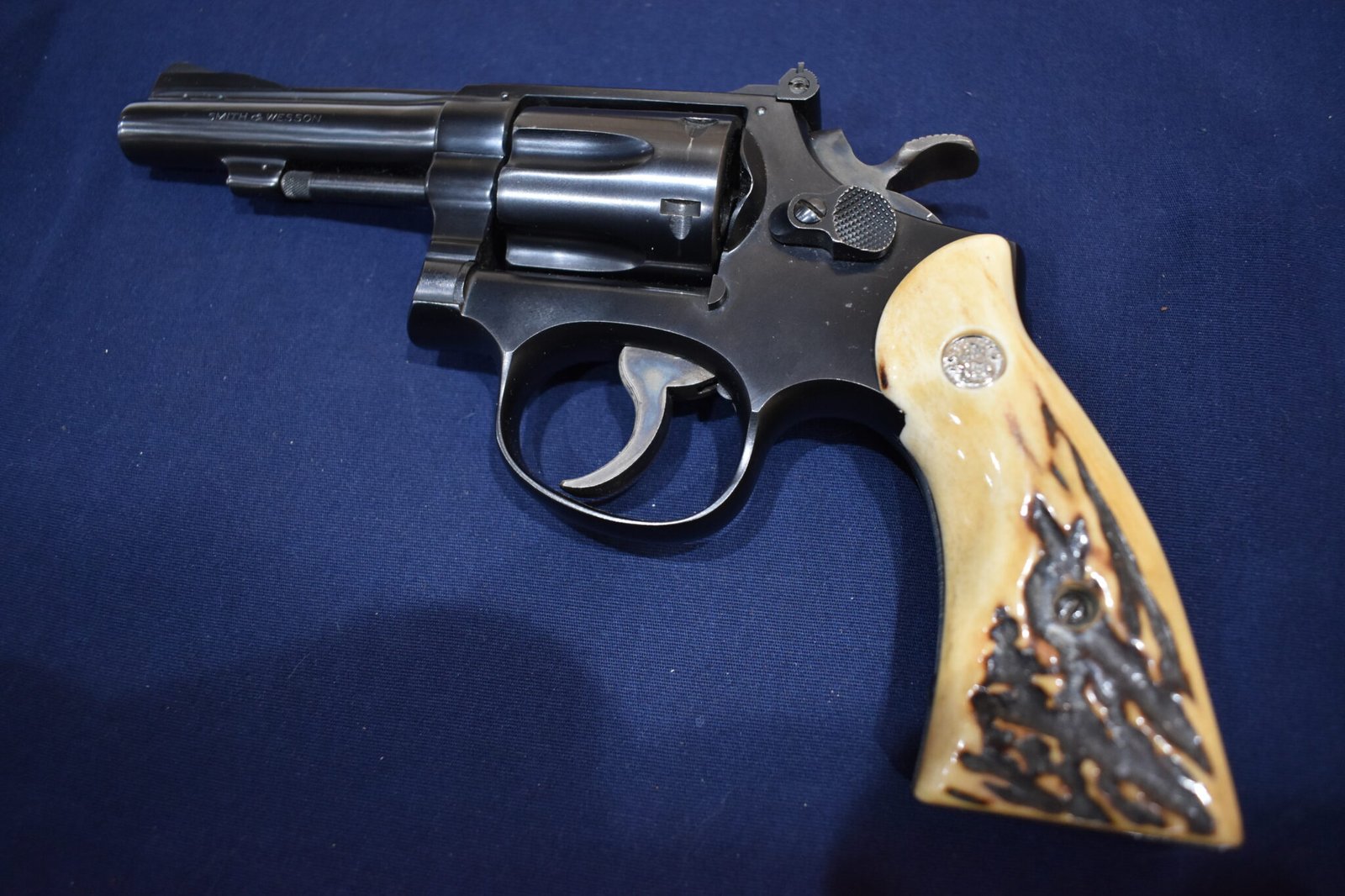 SMITH & WESSON K FRAME SQUARE BUTT VINTAGE SAMBAR STAG GRIPS KSQSS20 - Image 10