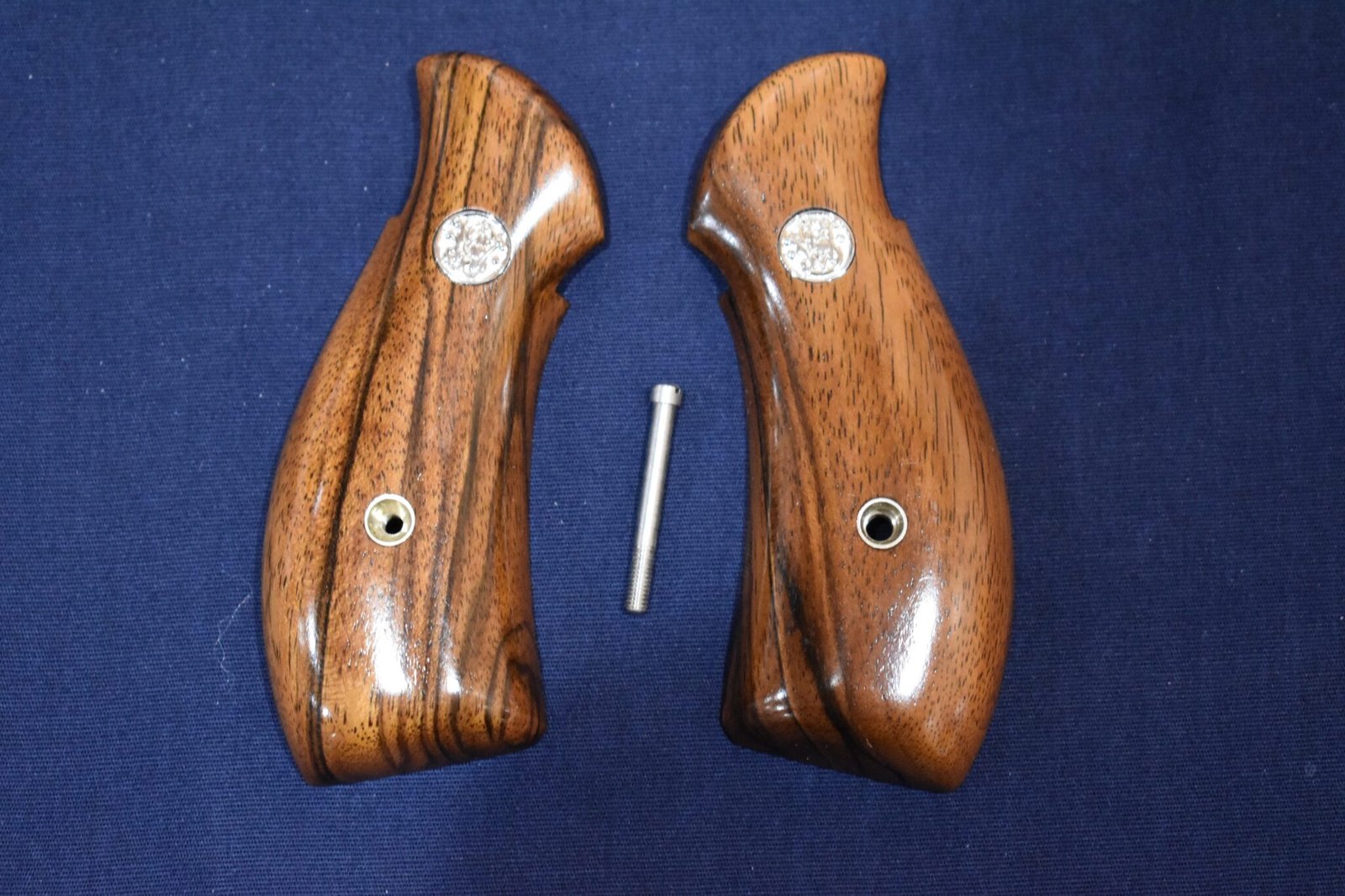 KEITH BROWN SMITH & WESSON K FRAME MAGNA GRIPS KBKM1