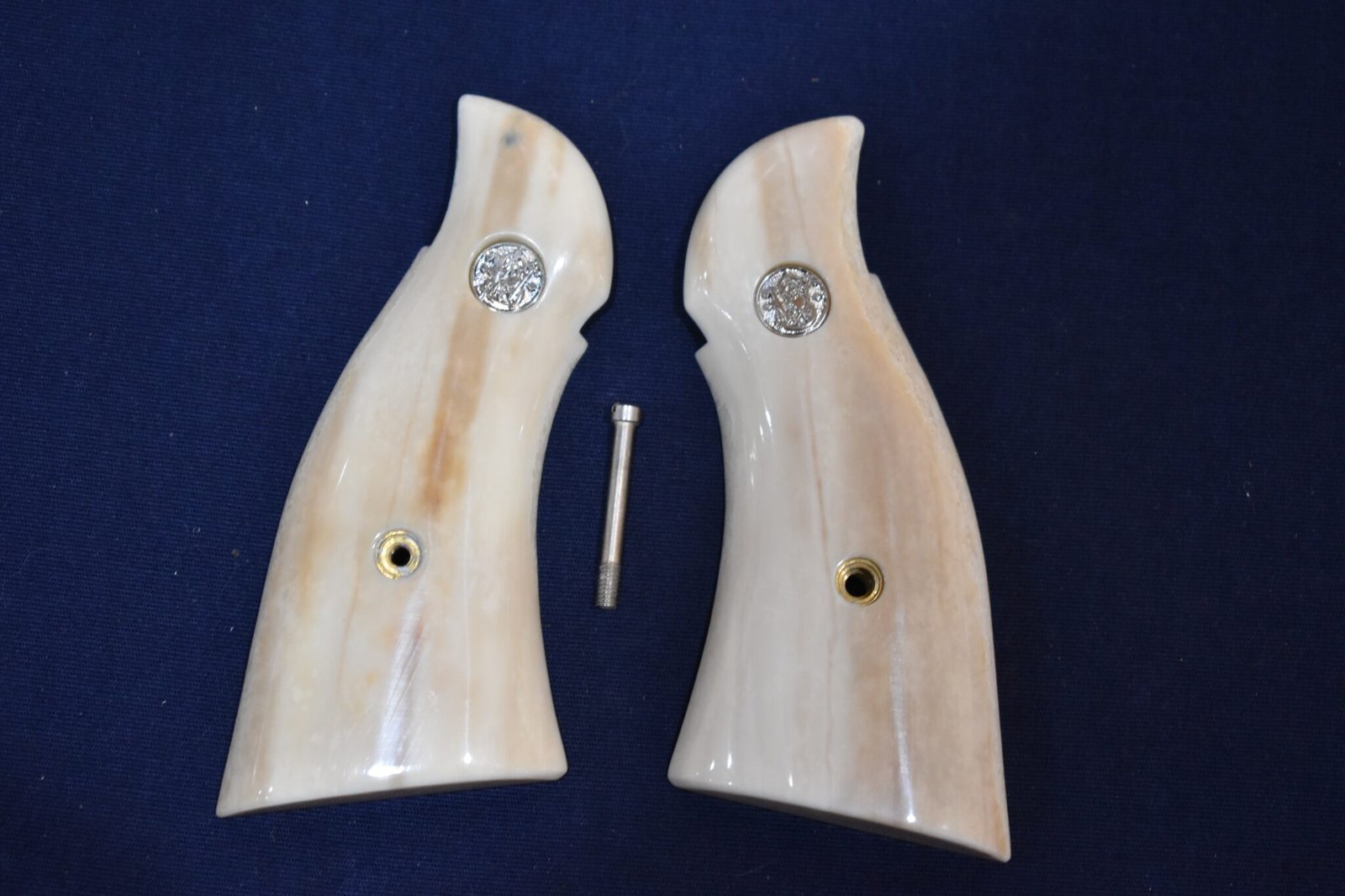 SMITH & WESSON K OR L FRAME FOSSILIZED WALRUS IVORY GRIPS KSQBFWI1