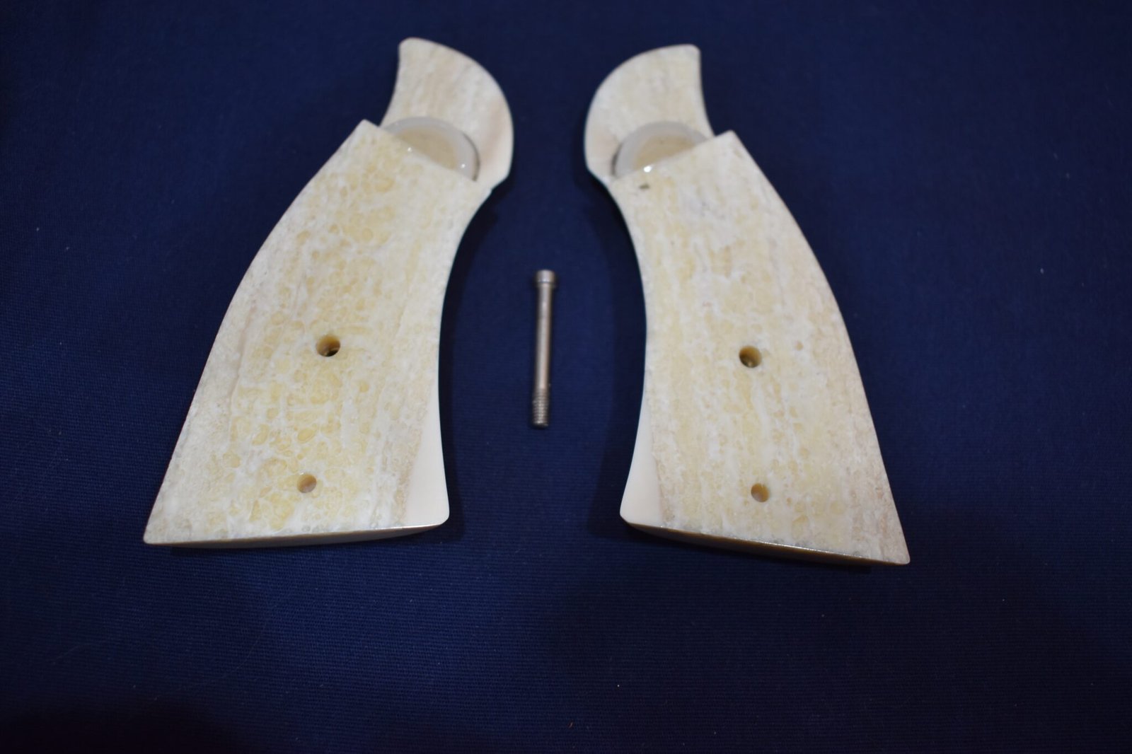SMITH & WESSON K OR L FRAME FOSSILIZED WALRUS IVORY GRIPS KSQBFWI1 - Image 3