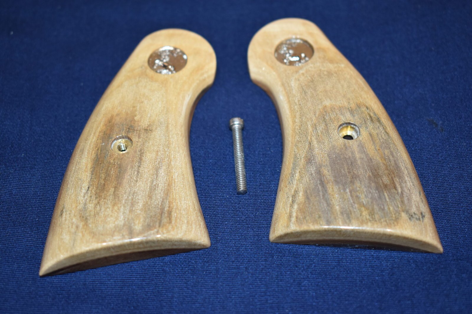 COLT PYTHON / OFFICER'S MODEL MATCH MAMMOTH IVORY GRIPS PMI5 - Image 2