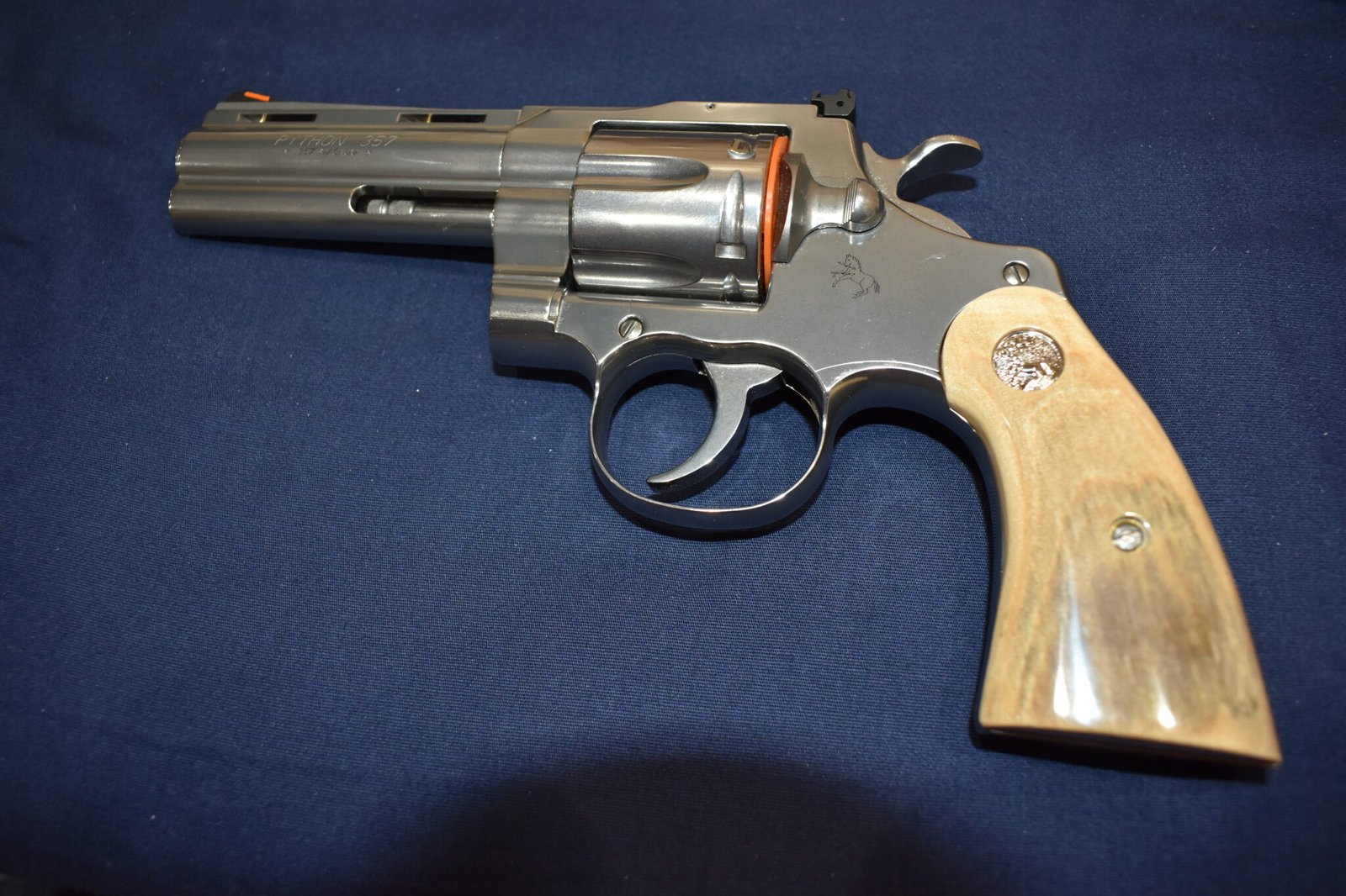 COLT PYTHON / OFFICER'S MODEL MATCH MAMMOTH IVORY GRIPS PMI5 - Image 4