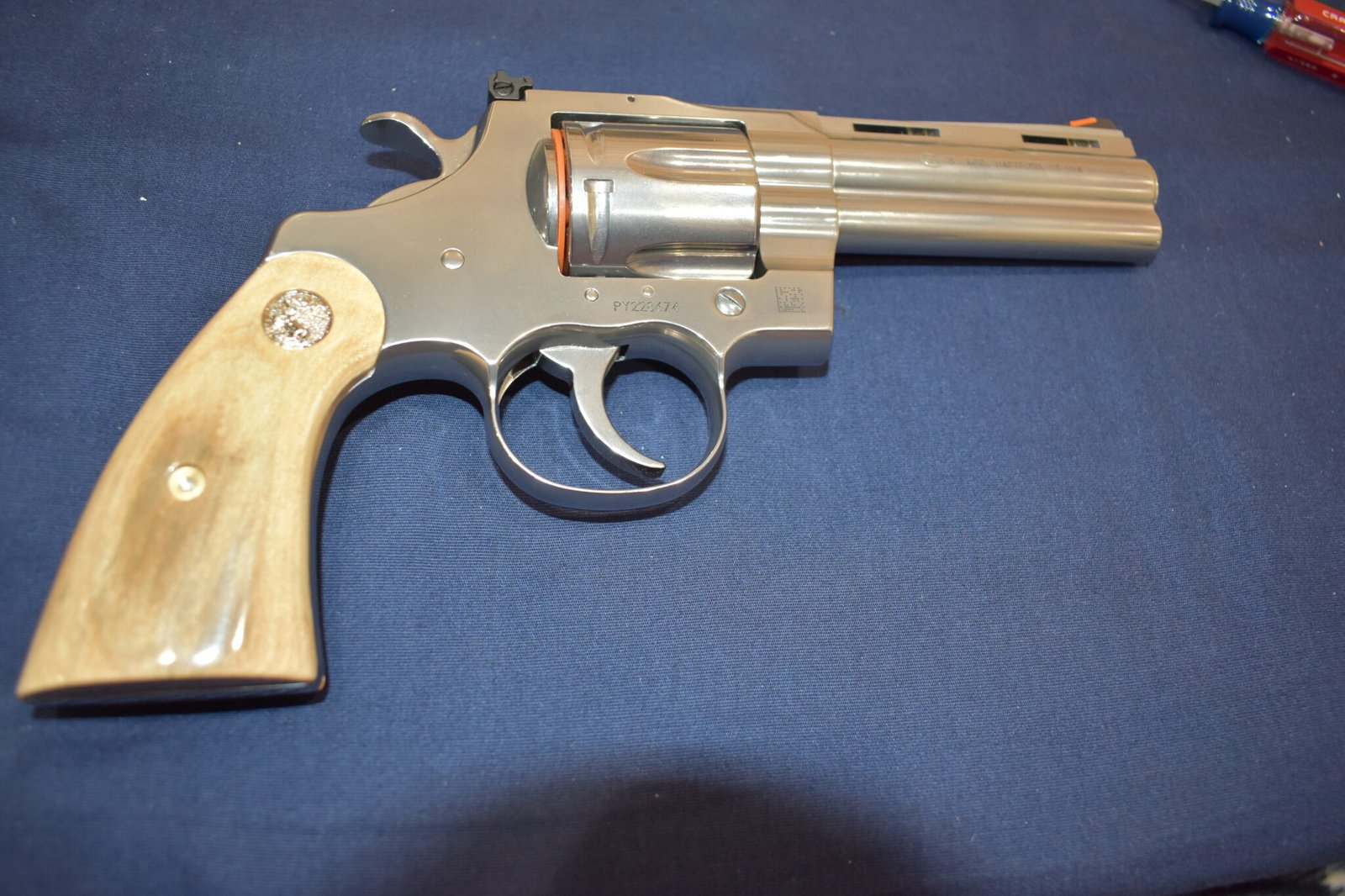 COLT PYTHON / OFFICER'S MODEL MATCH MAMMOTH IVORY GRIPS PMI5 - Image 7