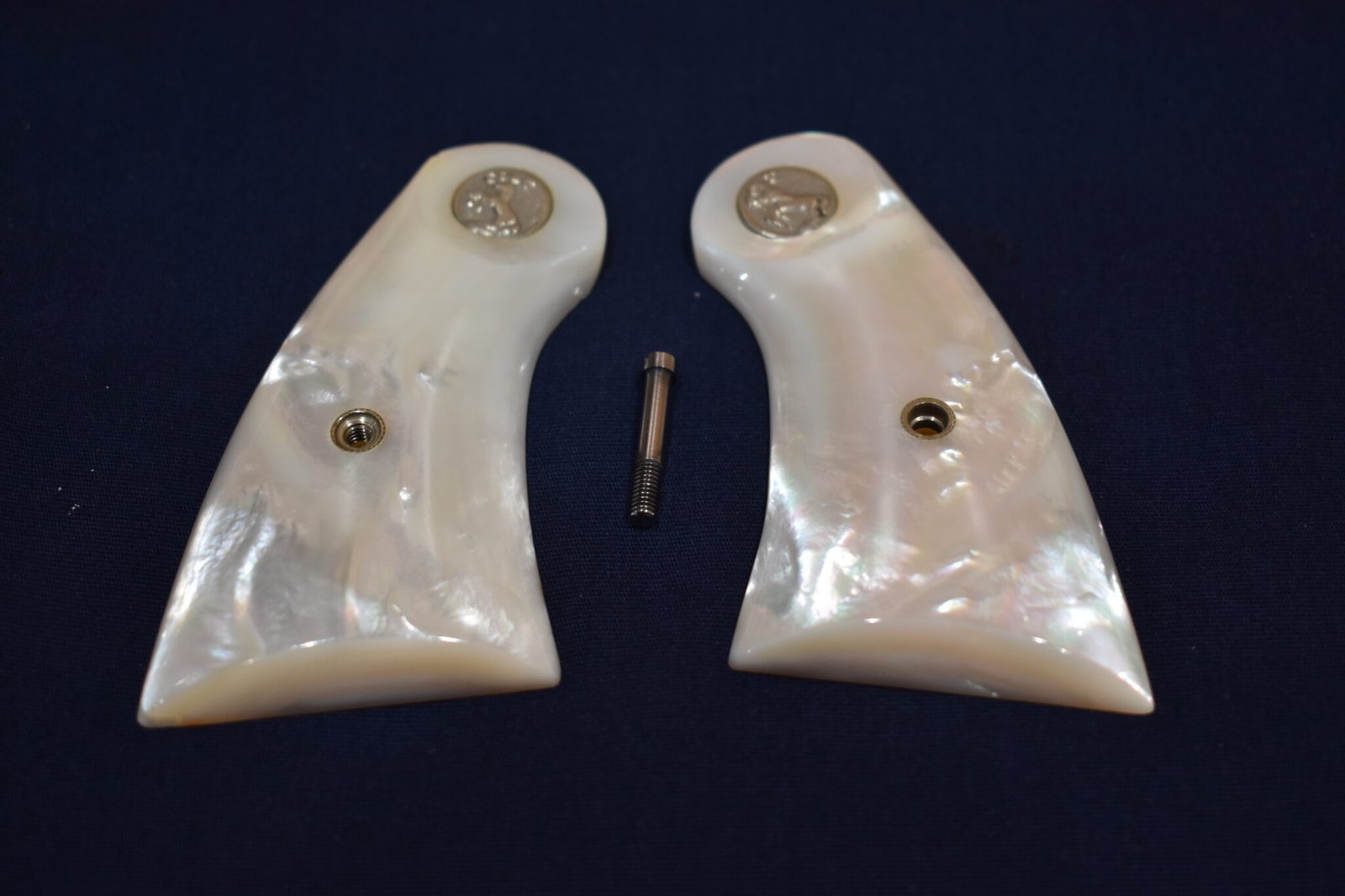 COLT I FRAME MOTHER OF PEARL GRIPS FOR A COLT PYTHON & OFFICER’S MODEL MATCH PMOP7 - Image 2