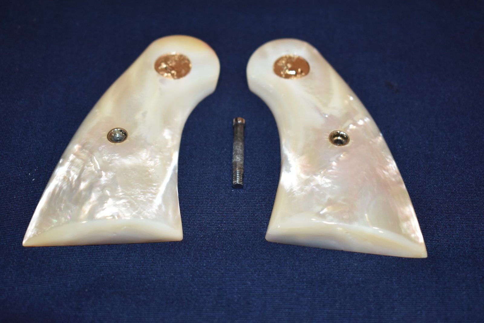 COLT I FRAME MOTHER OF PEARL GRIPS FOR A COLT PYTHON & OFFICER’S MODEL MATCH PMOP8 - Image 2