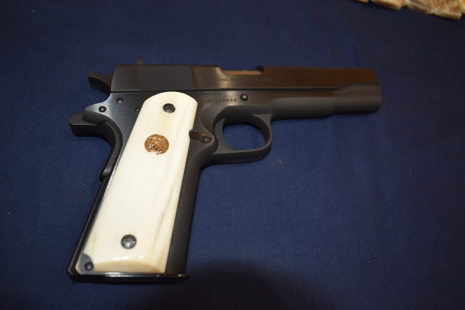 COLT 1911 PREMIUM GRADE GIRAFFE BONE GRIPS 1911GB26 - Image 8