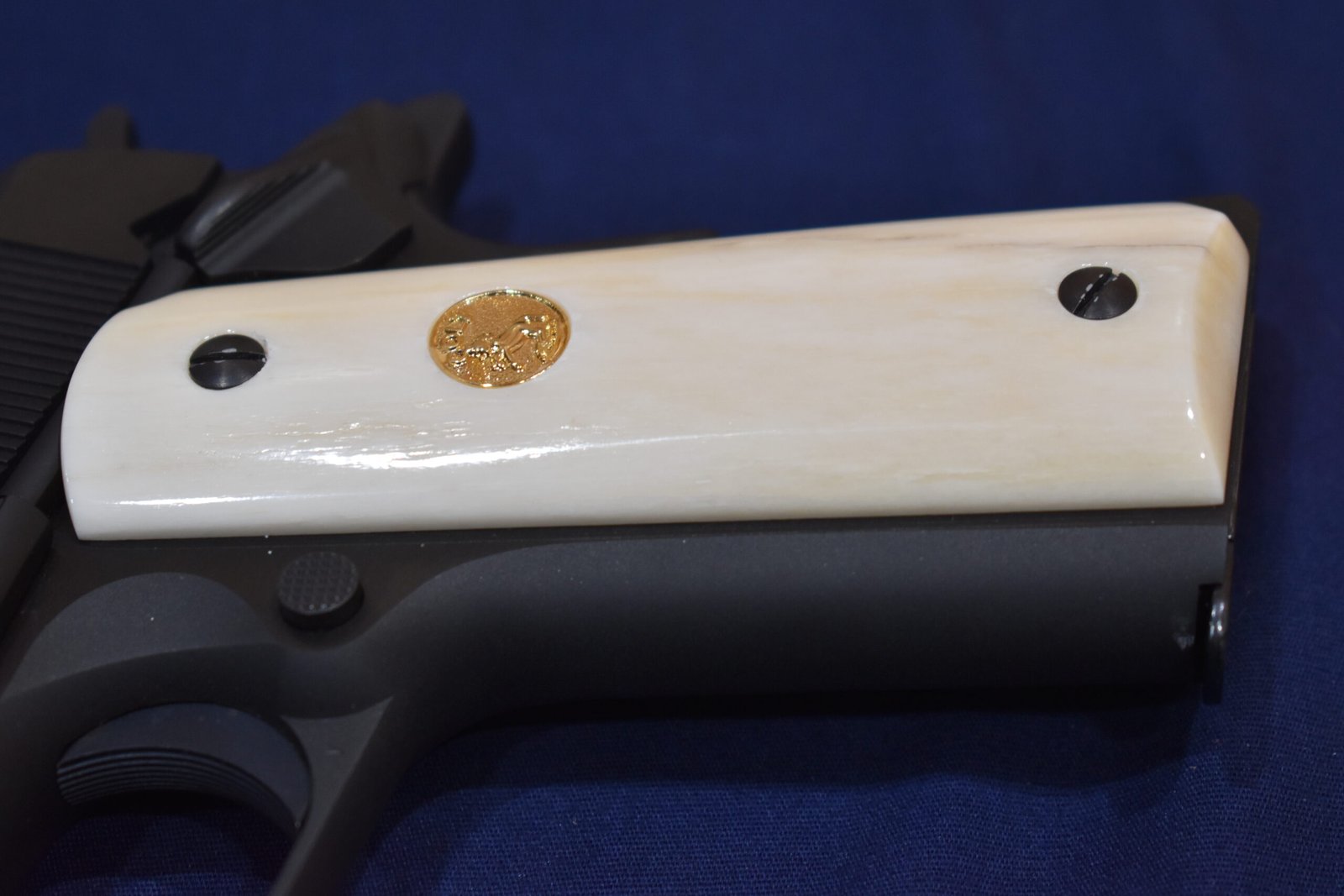 COLT 1911 PREMIUM GRADE GIRAFFE BONE GRIPS 1911GB26 - Image 12