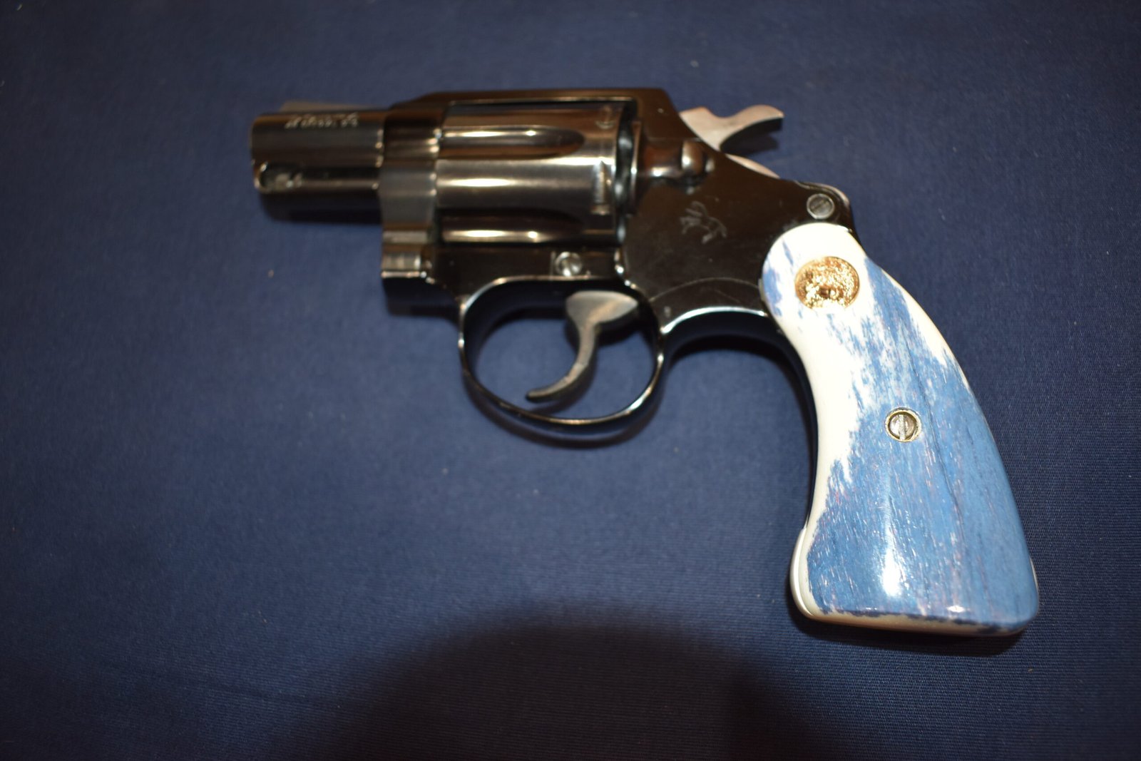 COLT DETECTIVE / DIAMONDBACK GIRAFFE BONE GRIPS CDGB2 - Image 5