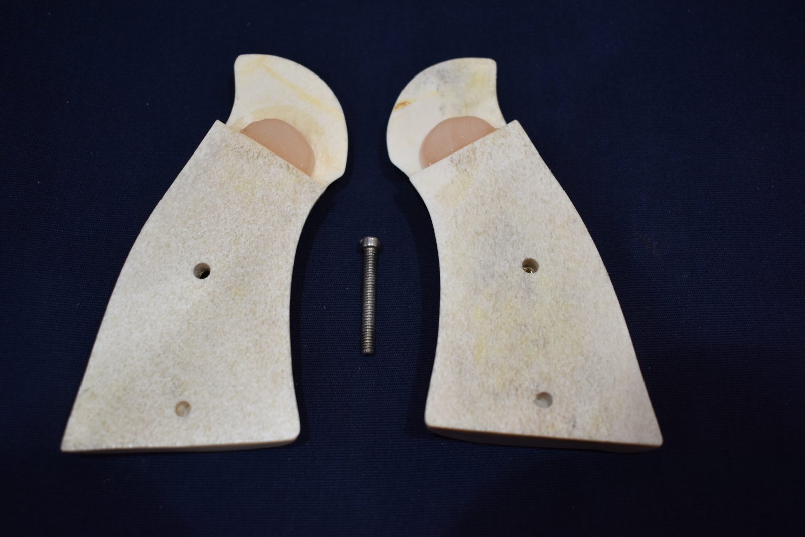 SMITH & WESSON N FRAME MOOSE HORN / STAG GRIPS SWNMH1 - Image 4